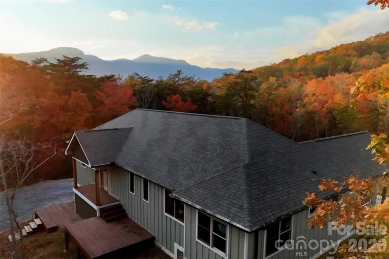 Single Family Residence at 864 Matho Trace, Lake Lure, photo 3 of 5
