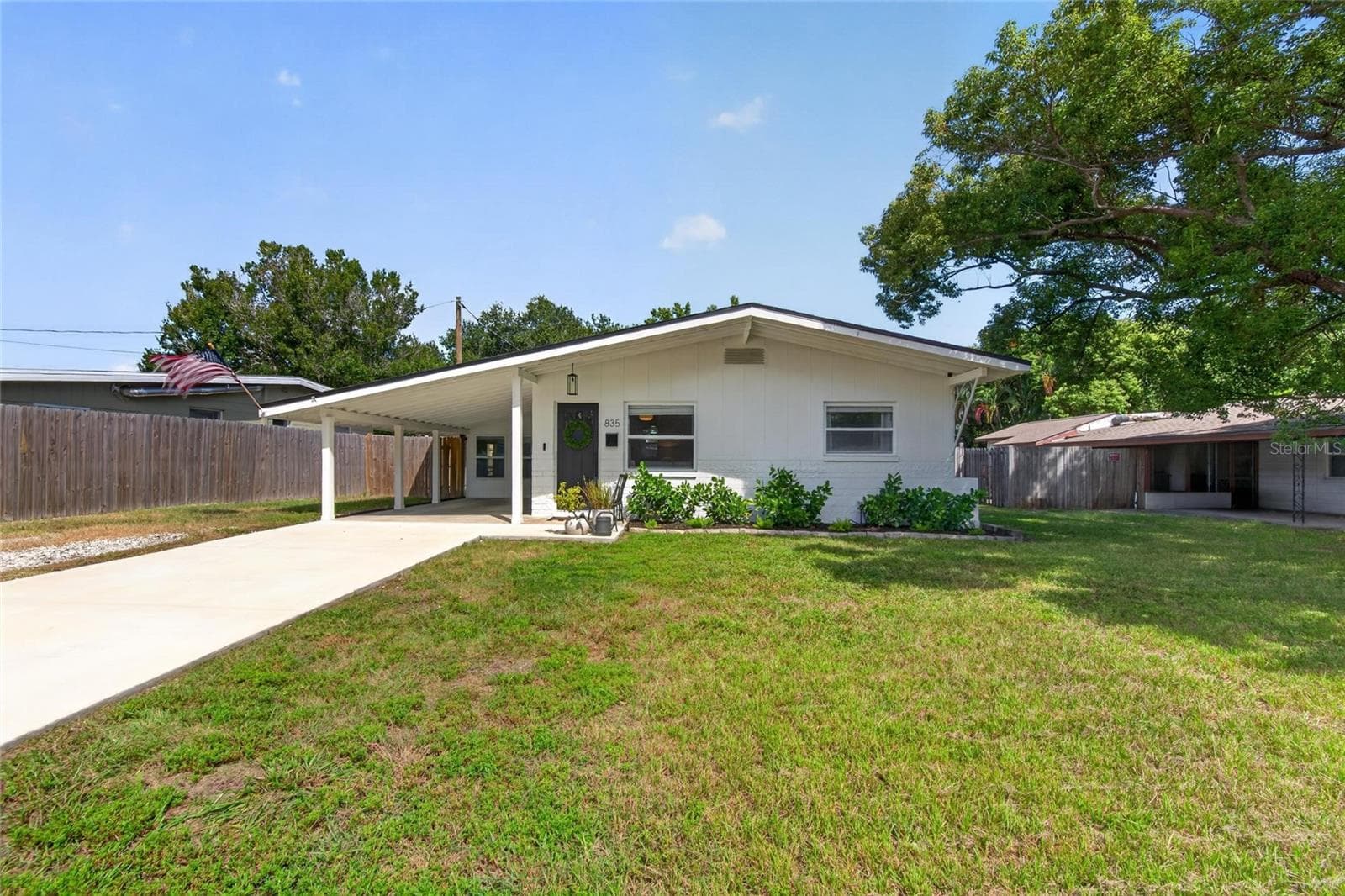 Single Family Residence at 835 54TH AVE N, ST PETERSBURG, photo 2 of 34