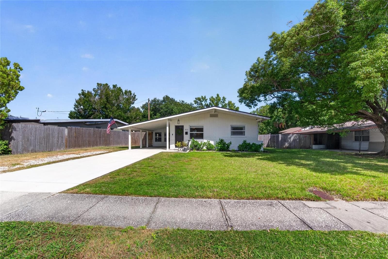 Single Family Residence at 835 54TH AVE N, ST PETERSBURG, photo 3 of 34
