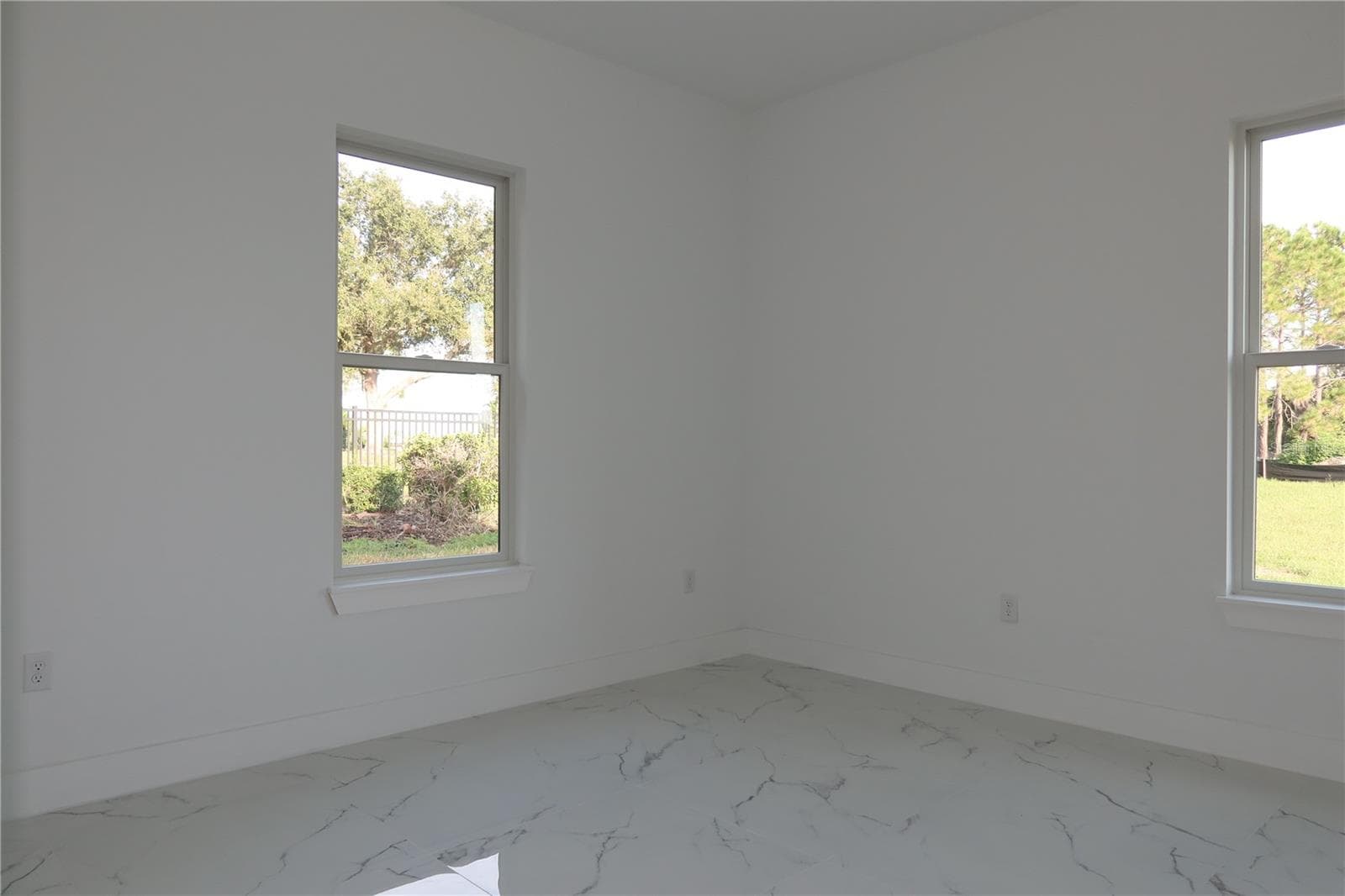 Room #2 - 151 BLAZING STAR AVE, LAKE ALFRED