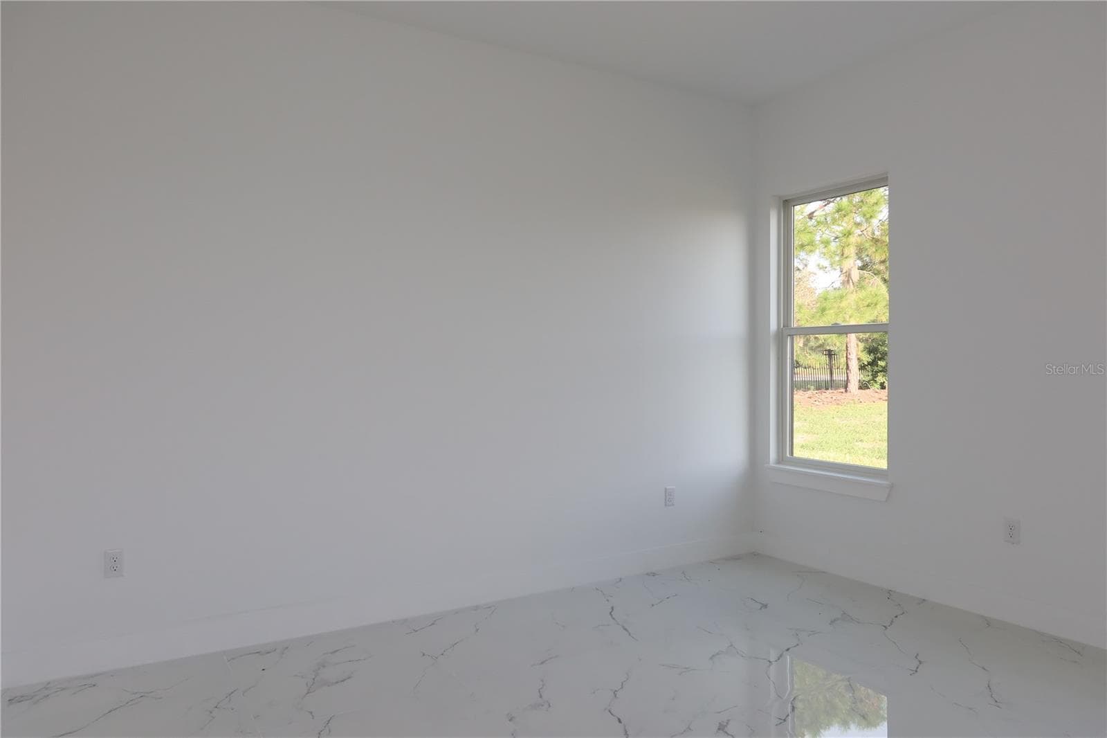 Room #3 - 151 BLAZING STAR AVE, LAKE ALFRED
