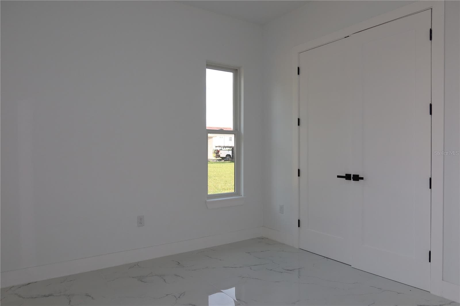 Room #5 - 151 BLAZING STAR AVE, LAKE ALFRED