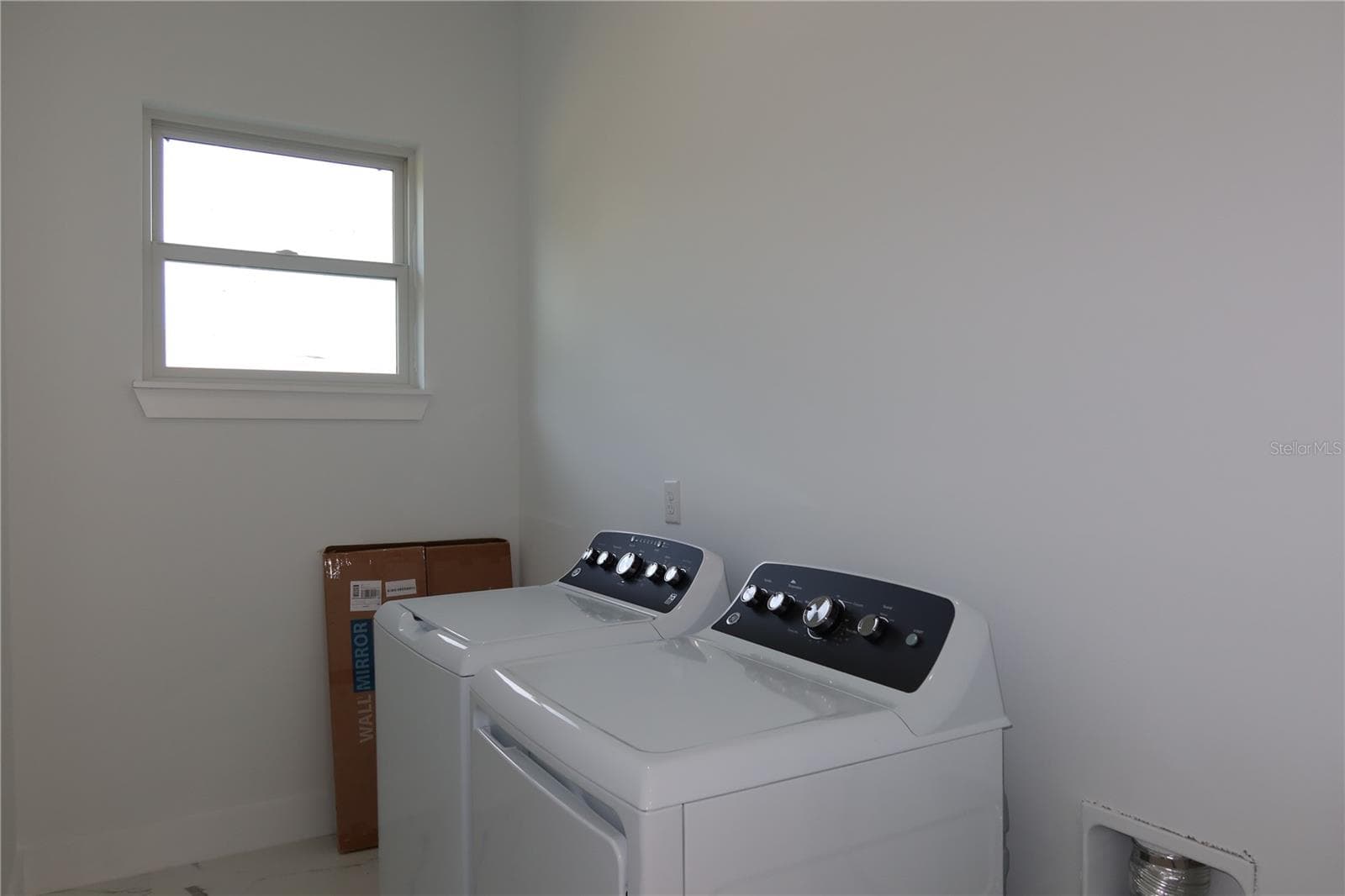 Laundry - 151 BLAZING STAR AVE, LAKE ALFRED