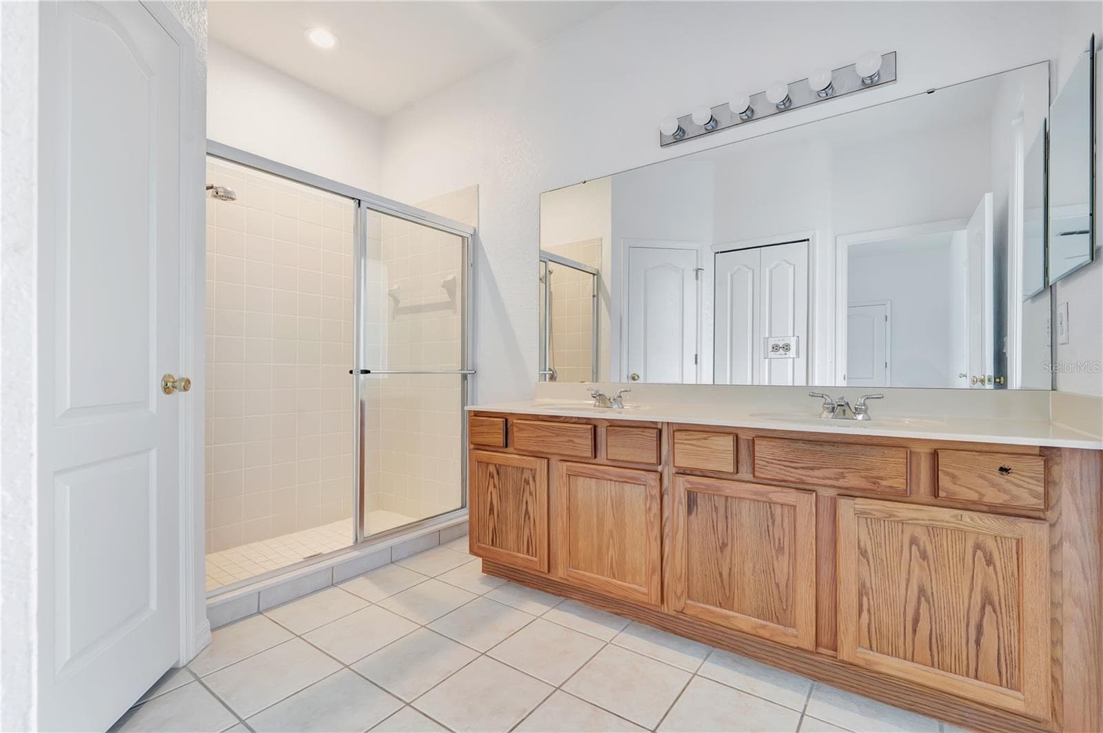 Primary Bathroom - 257 HERRING ST, DAVENPORT