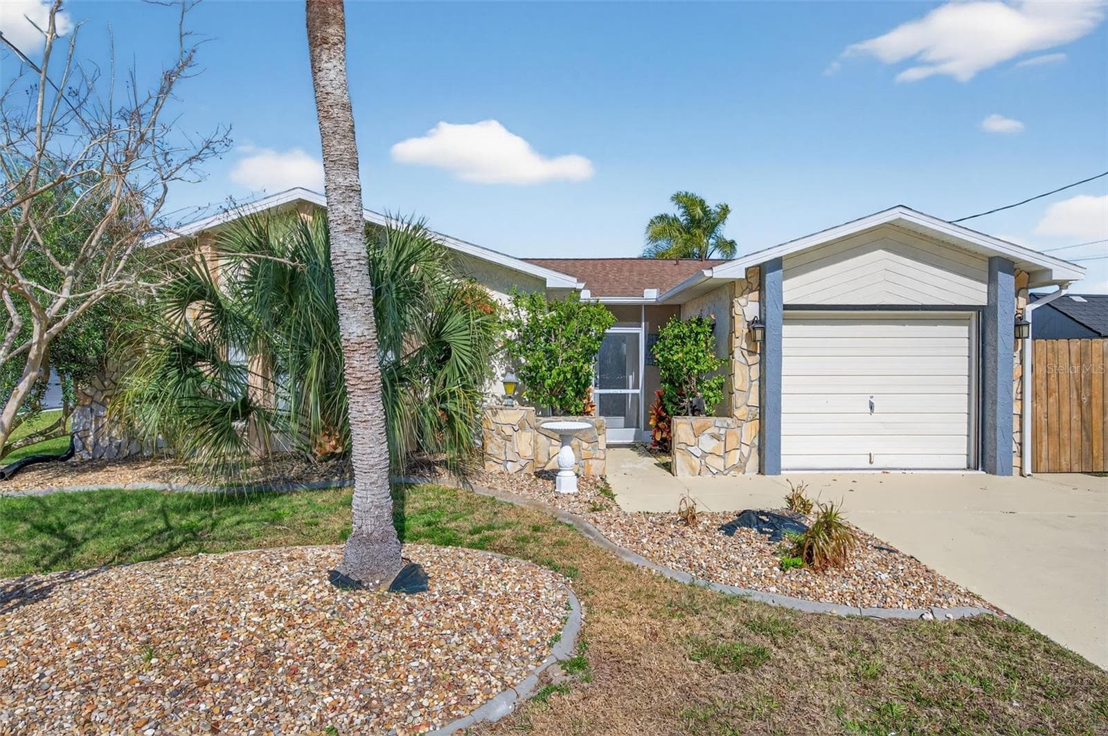 Single Family Residence at 7623 MAKO DR, HUDSON, photo 4 of 66