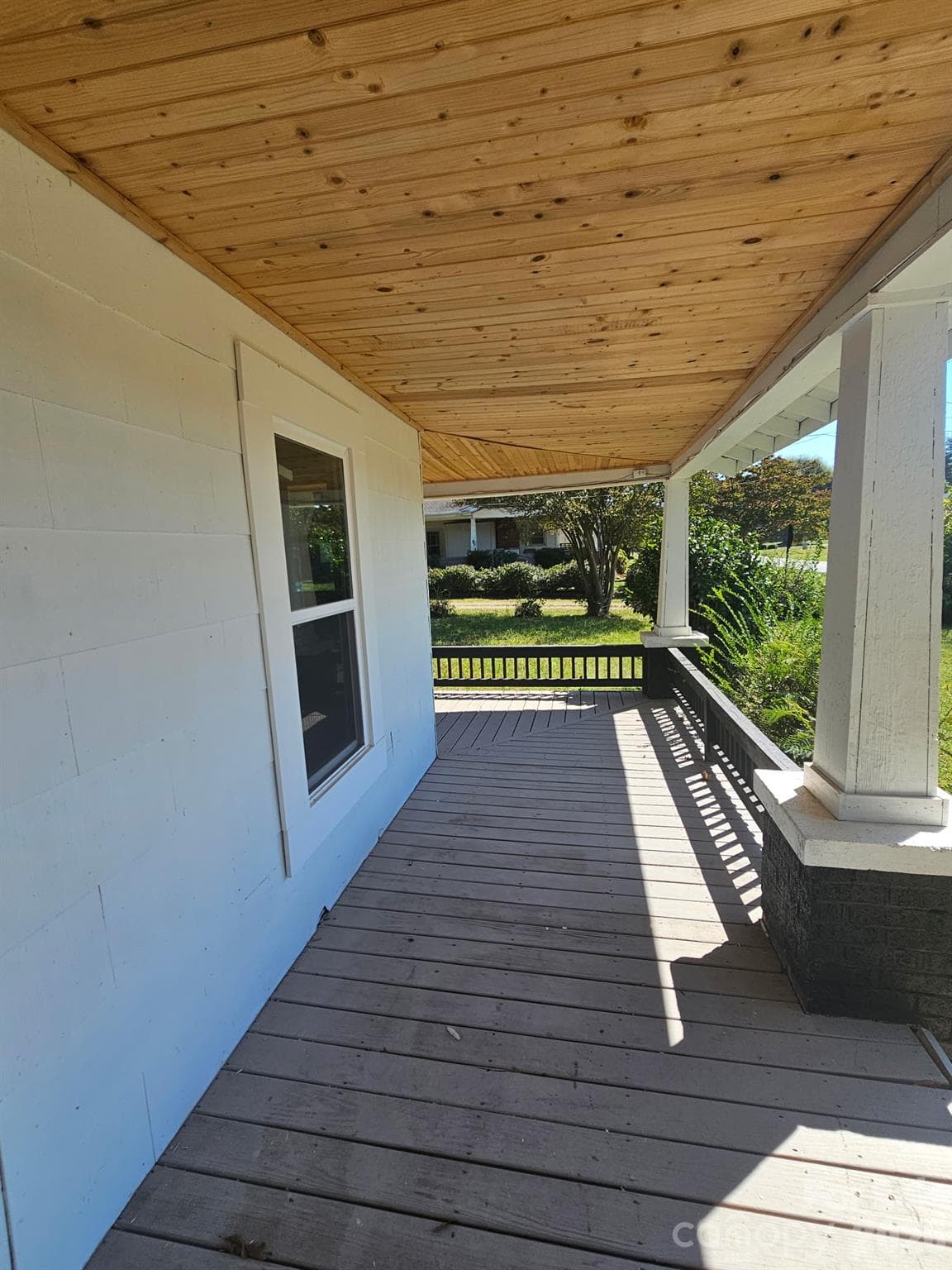 Single Family Residence at 1313 E Maiden Road, Maiden, photo 4 of 20