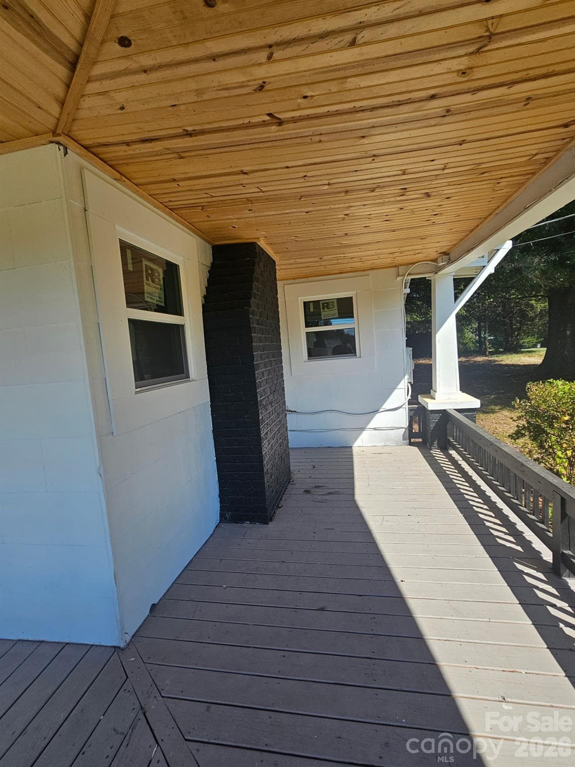Single Family Residence at 1313 E Maiden Road, Maiden, photo 5 of 20