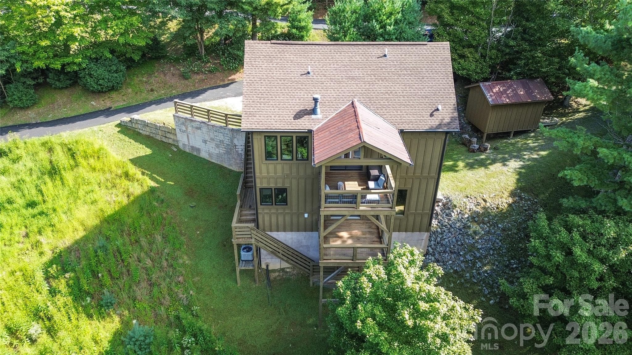Single Family Residence at 119 Loggers Trail, Blowing Rock, photo 16 of 25
