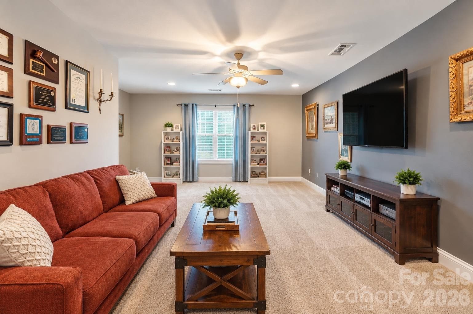 Single Family Residence at 515 Trillium Way, Belmont, photo 28 of 38
