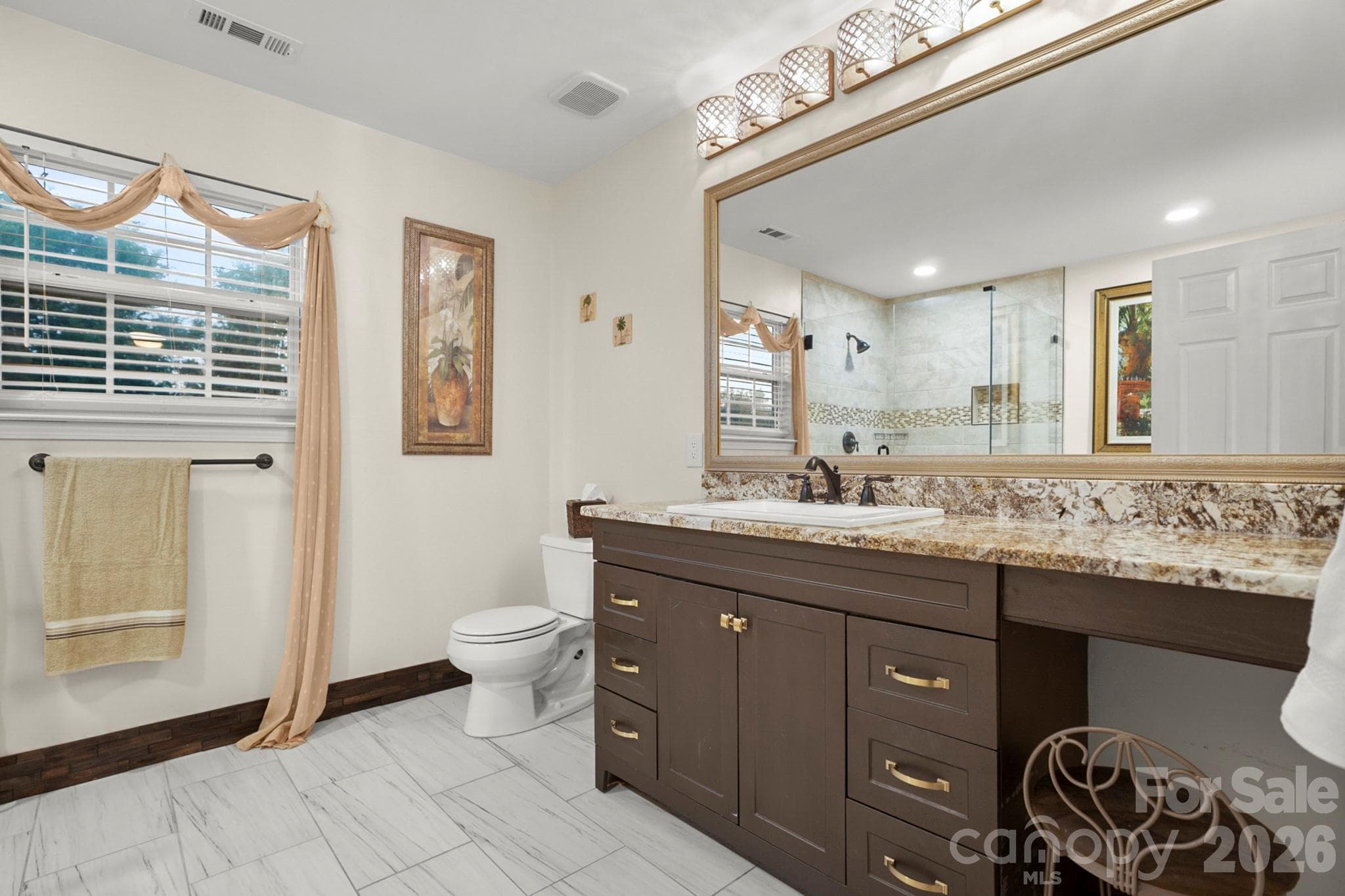 Single Family Residence at 4105 Autumn Cove Drive, Clover, photo 16 of 43