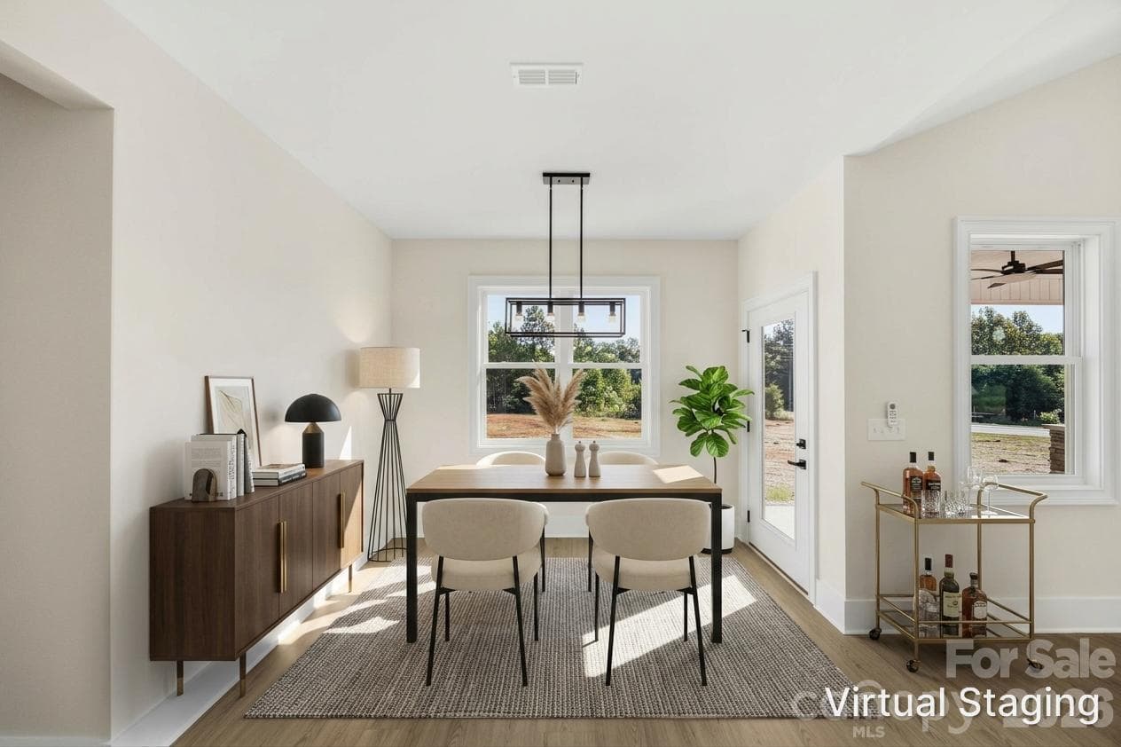 Virtual Dining - 142 Brat Way, Salisbury