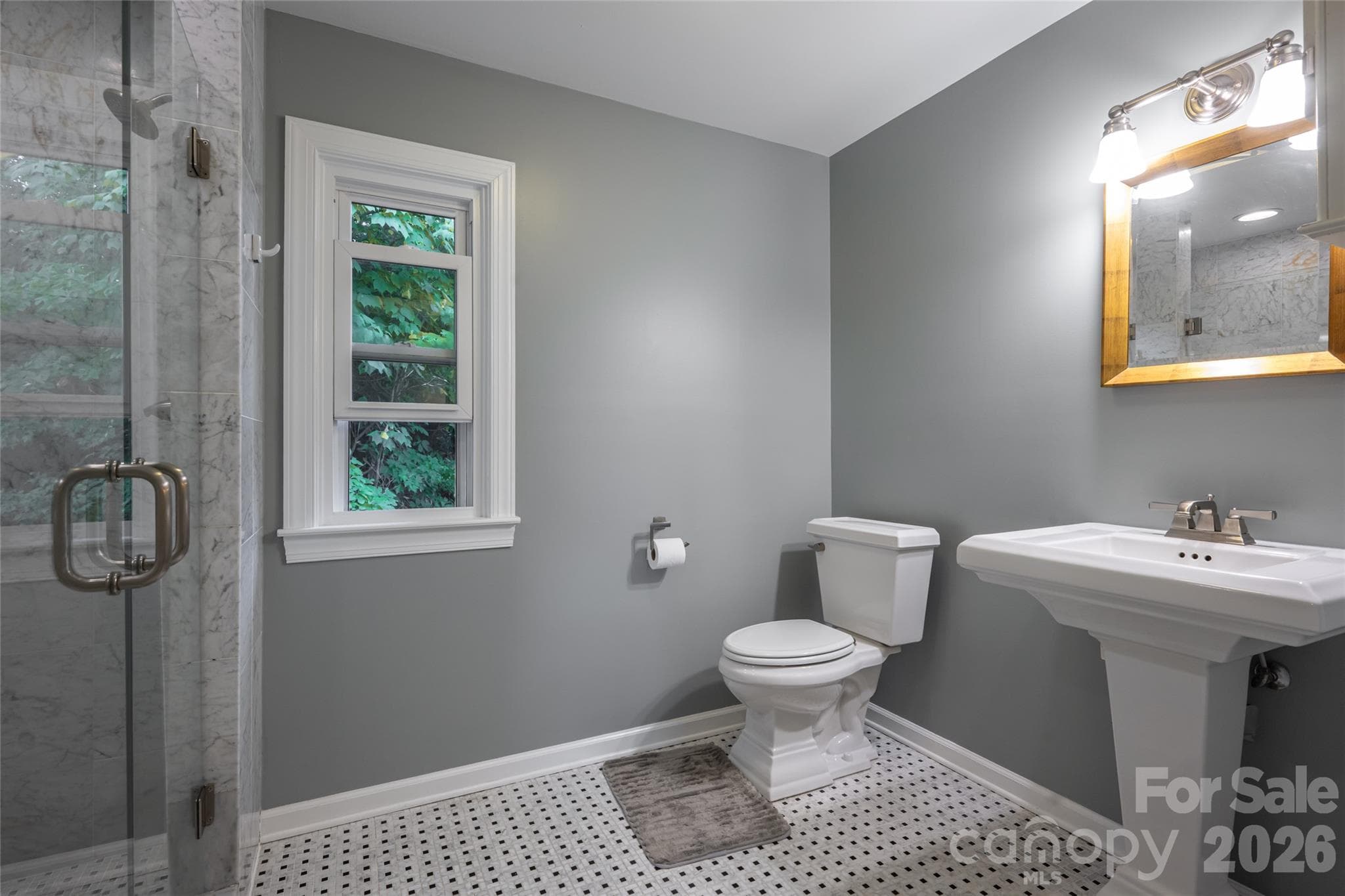 Primary Suite - 126 Wildflower Cove Drive, Swannanoa