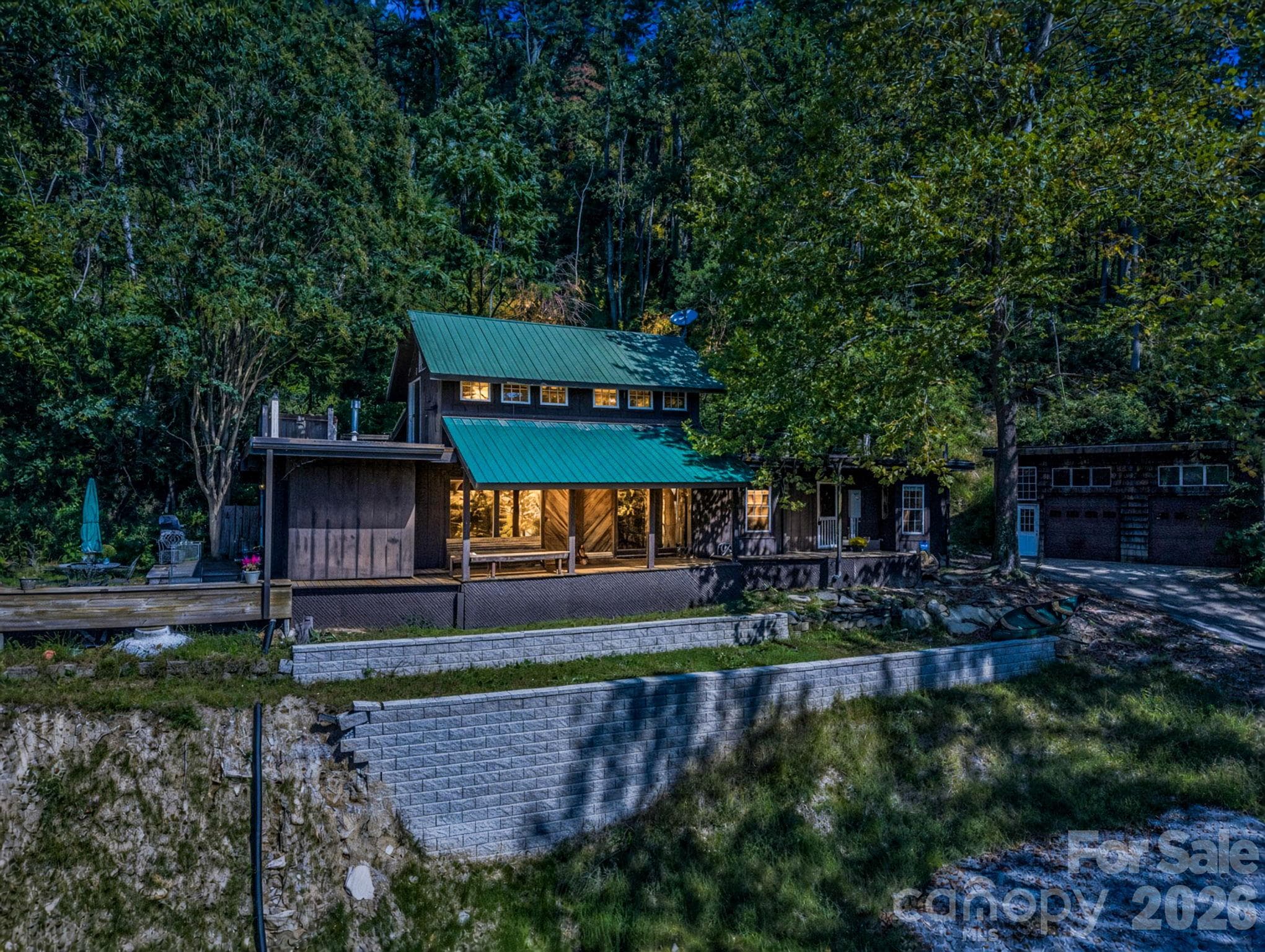 500 E Poplar Drive