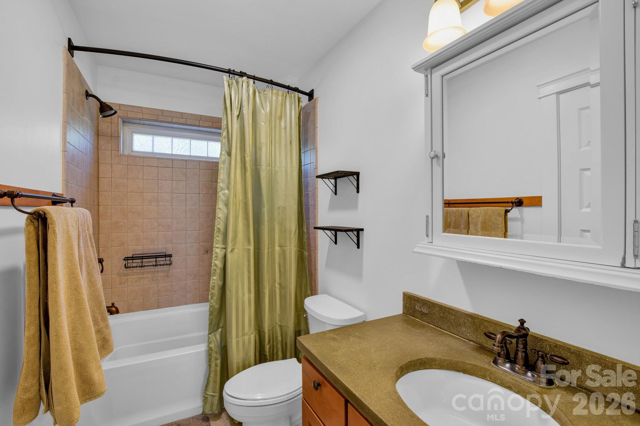 2nd level full bathroom - 92 Rumbough Place, Asheville