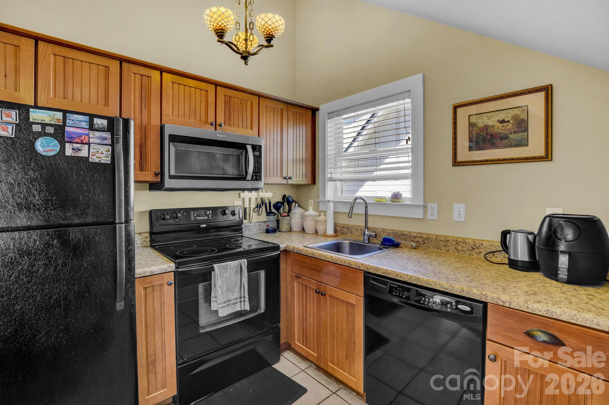 This ADU has everything you need - 92 Rumbough Place, Asheville
