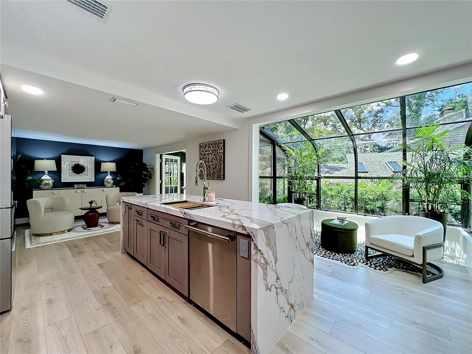 Single Family Residence at 128 WOODMILL RD, LONGWOOD, photo 3 of 41