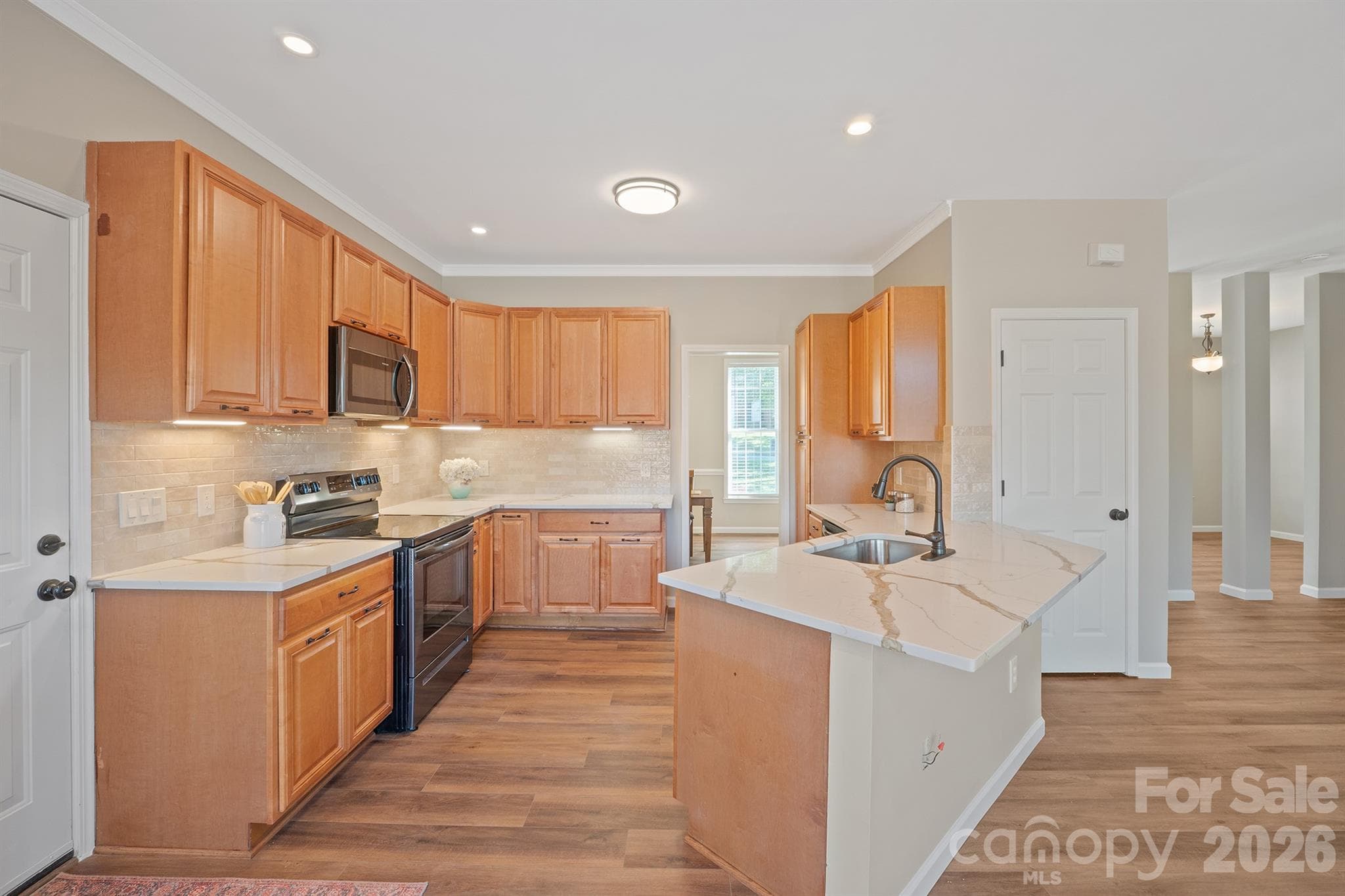 Single Family Residence at 110 Fox Den Circle, Statesville, photo 5 of 48