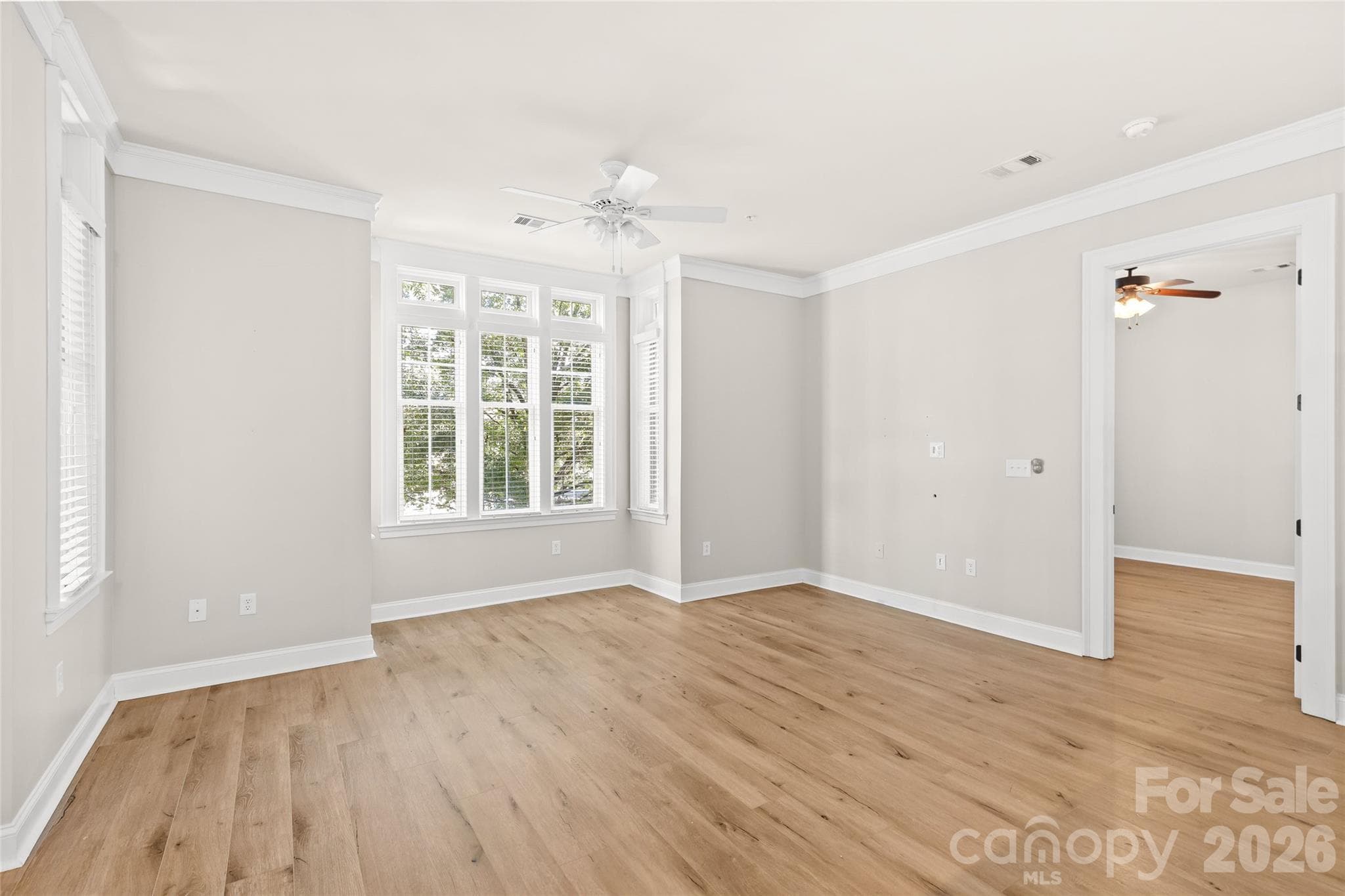 Condominium at 2810 Selwyn Avenue, Charlotte, photo 13 of 48