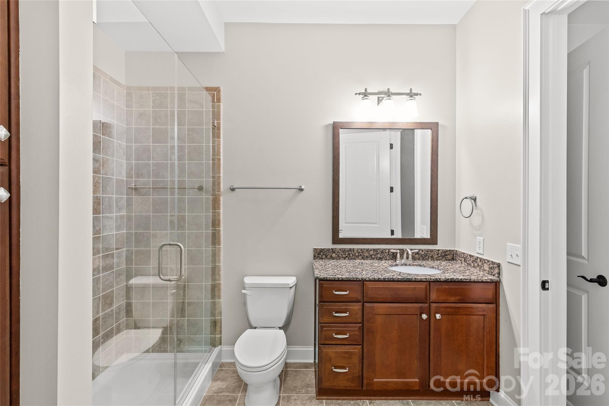 Condominium at 2810 Selwyn Avenue, Charlotte, photo 23 of 48