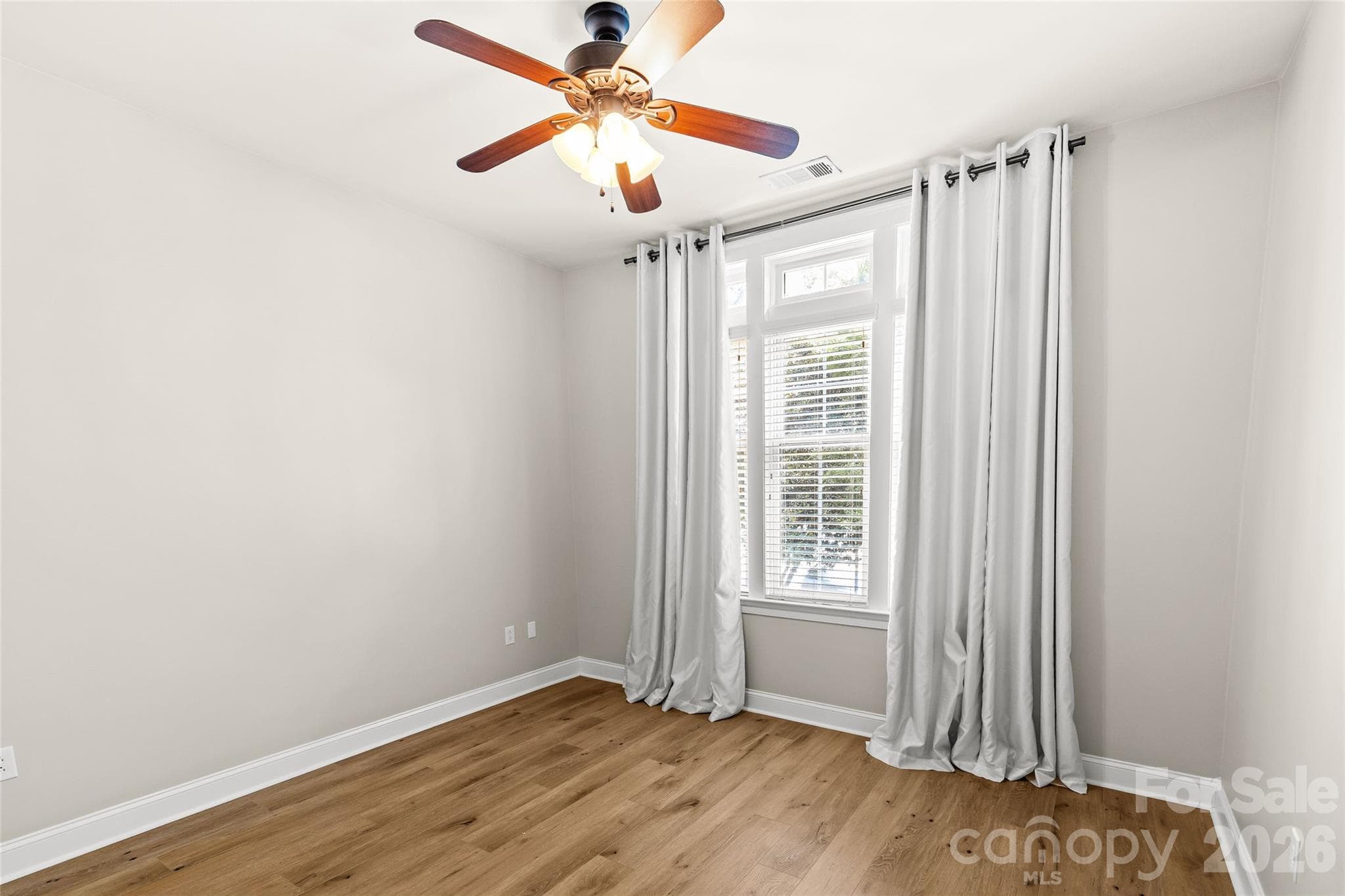 Condominium at 2810 Selwyn Avenue, Charlotte, photo 26 of 48