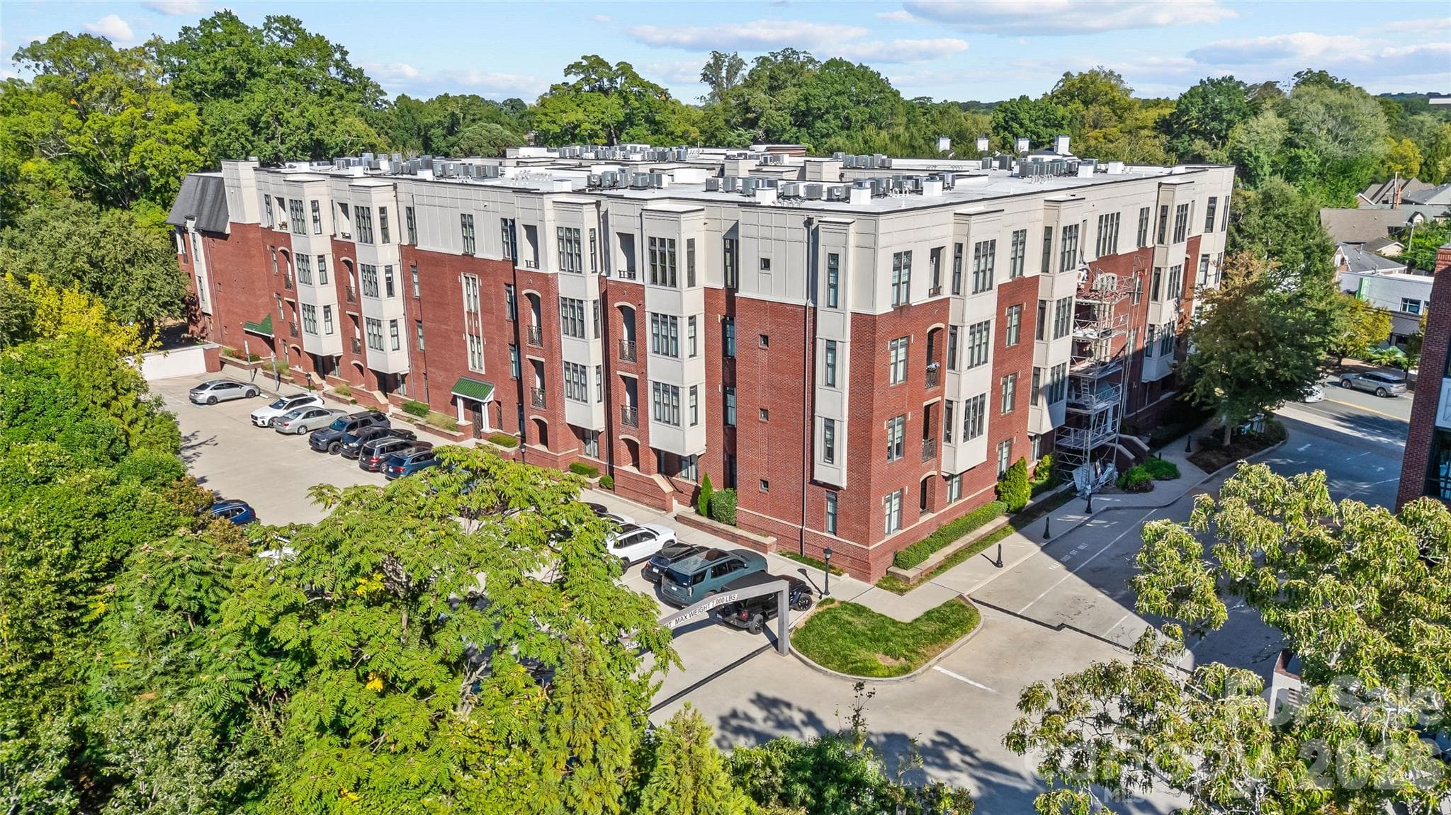 Condominium at 2810 Selwyn Avenue, Charlotte, photo 46 of 48