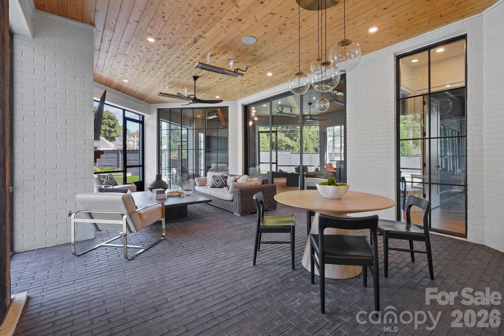 Single Family Residence at 20218 Rainbow Circle, Cornelius, photo 24 of 48