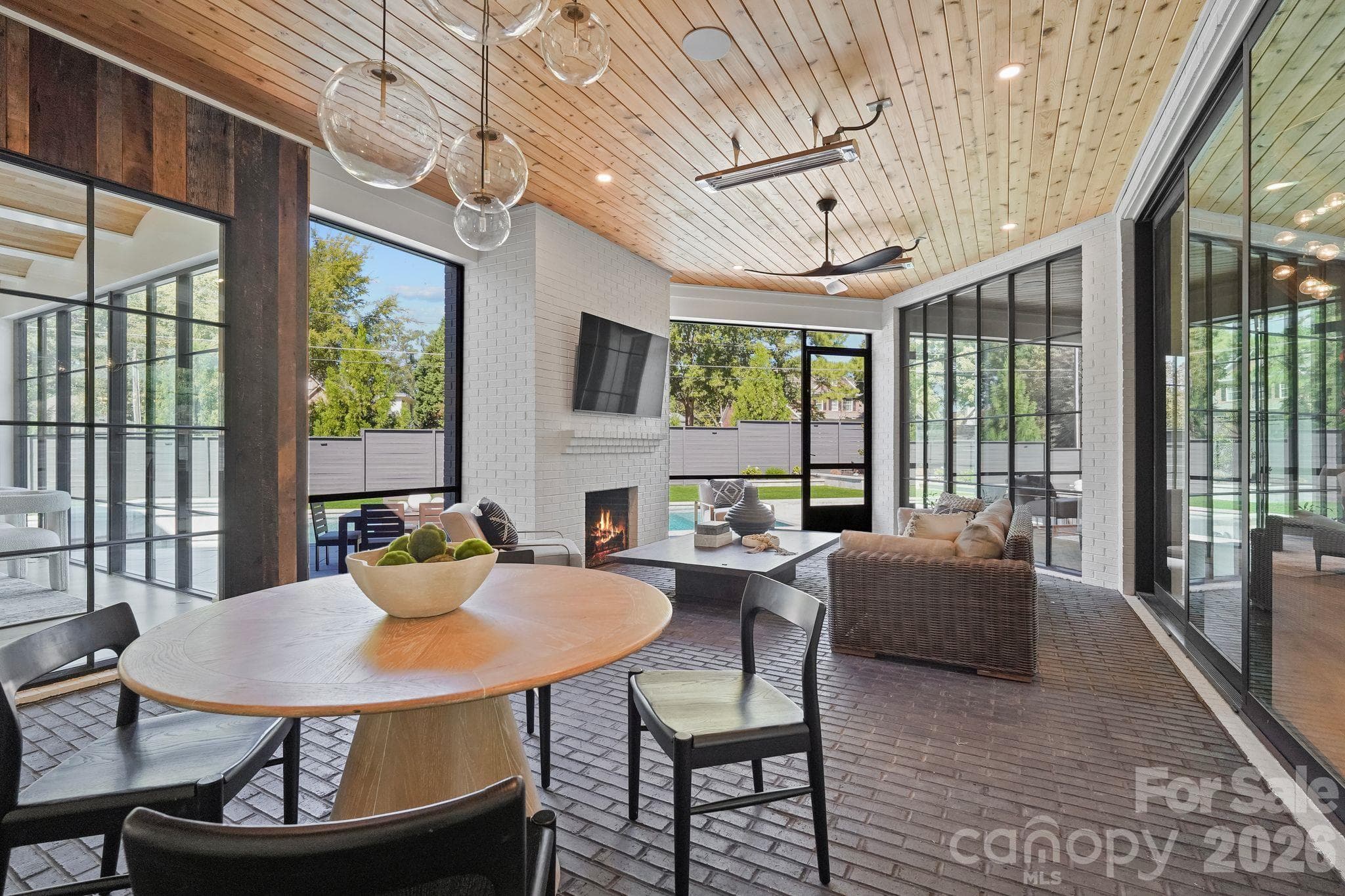 Single Family Residence at 20218 Rainbow Circle, Cornelius, photo 37 of 48