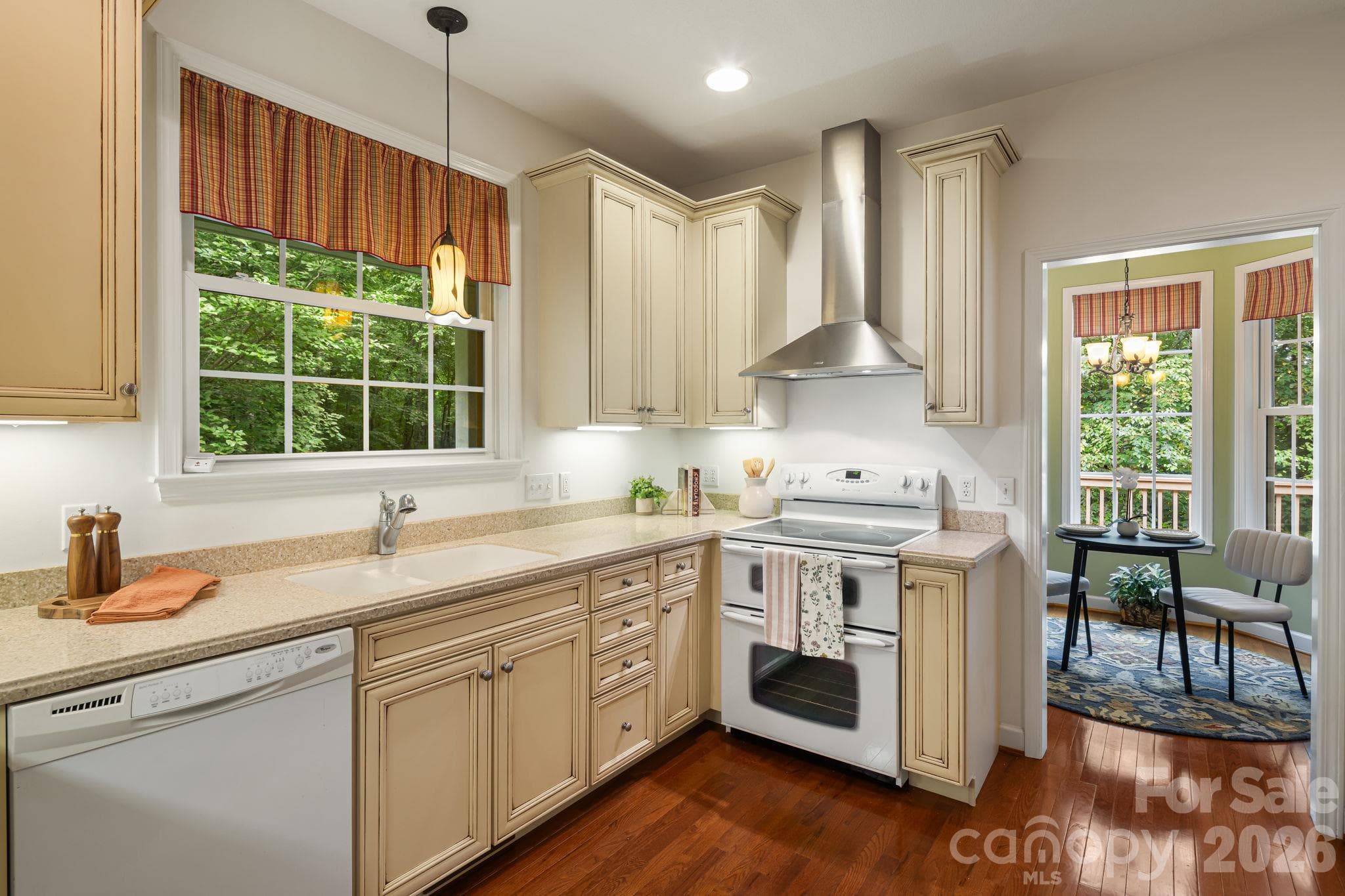 Single Family Residence at 95 Ashworth Drive, Fairview, photo 11 of 46
