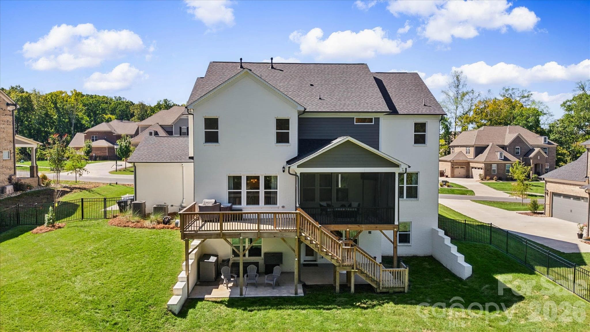 This is what "room to breathe" actually looks like. - 1216 Glade Arch Lane, Huntersville