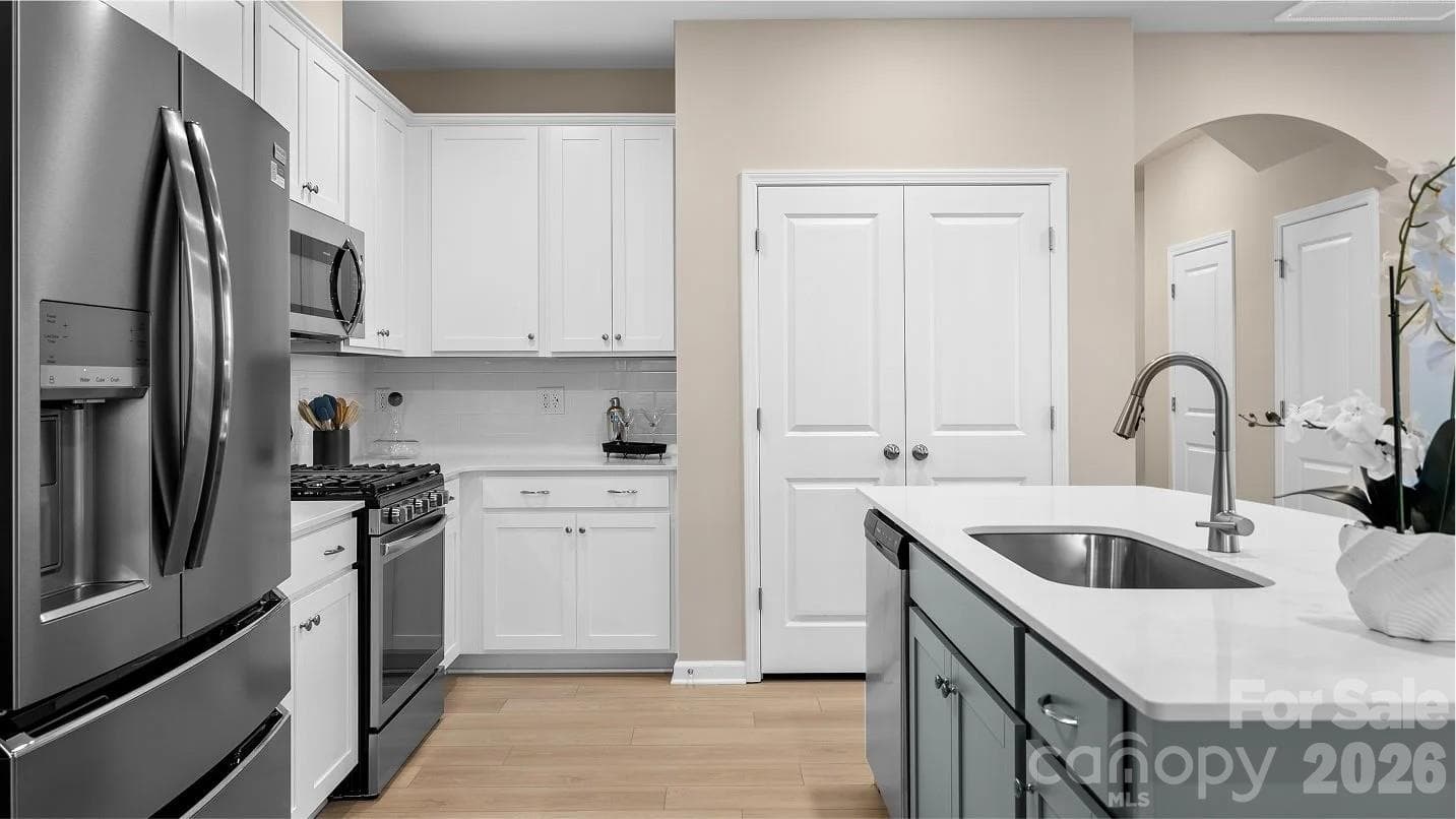 Townhouse at 1243 Nighthawk Way, Belmont, photo 6 of 23