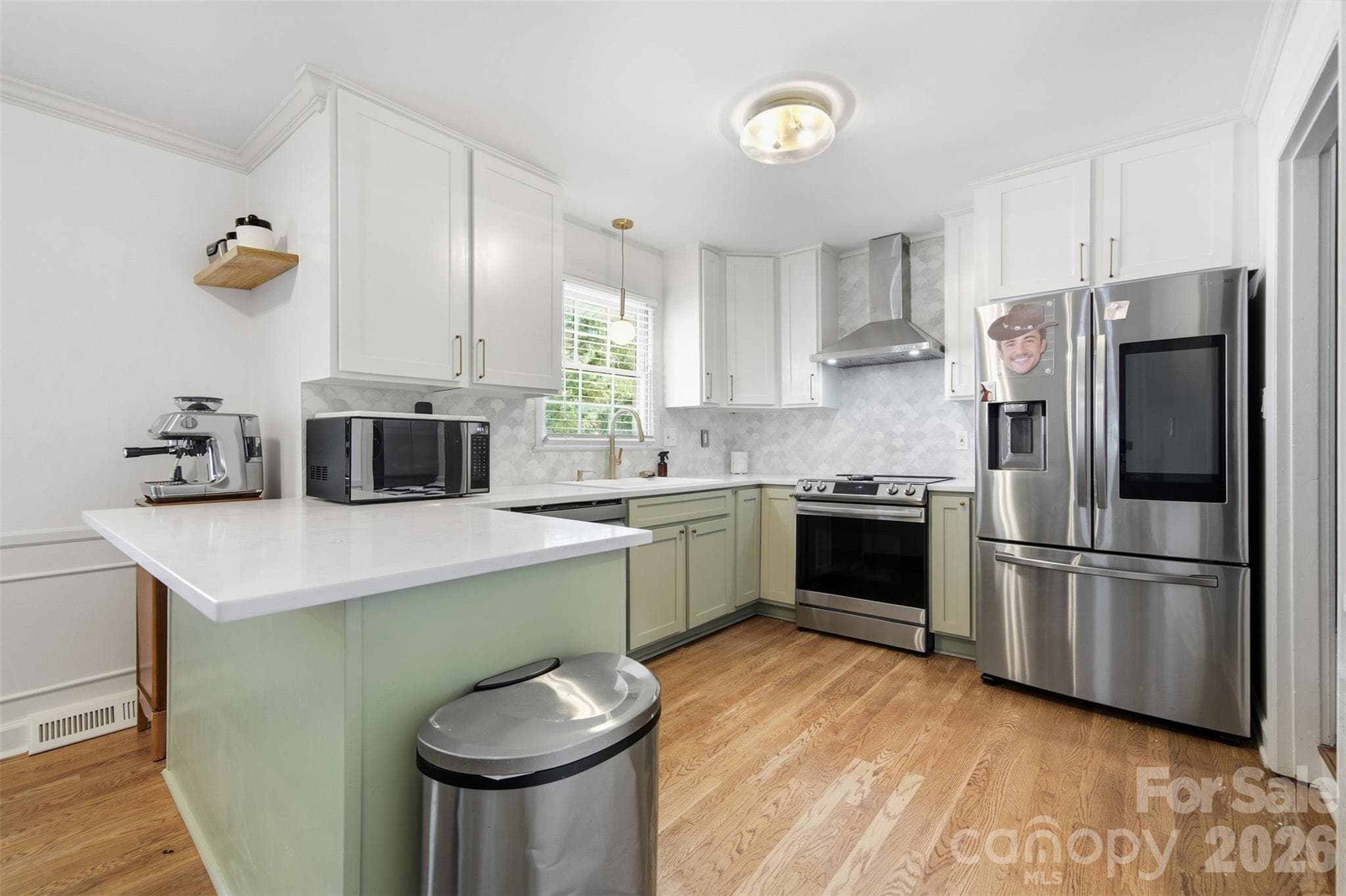 Single Family Residence at 7431 Folger Drive, Charlotte, photo 4 of 25