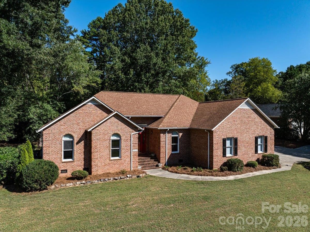 8636 Sherrills Creek Drive