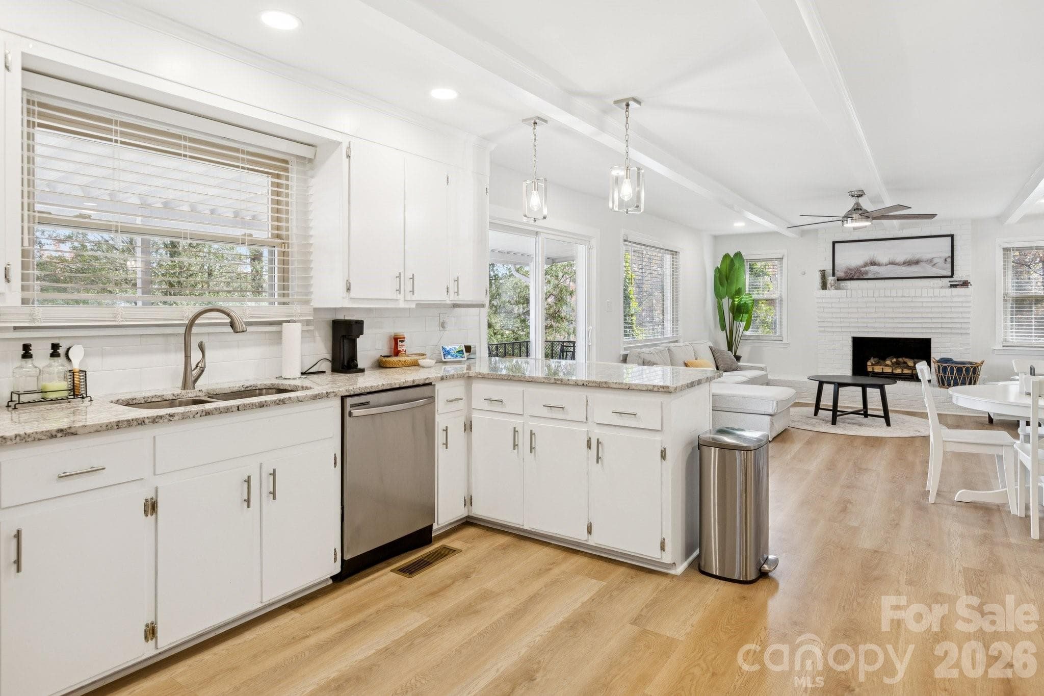 Kitchen - 145 Murray Drive, Salisbury