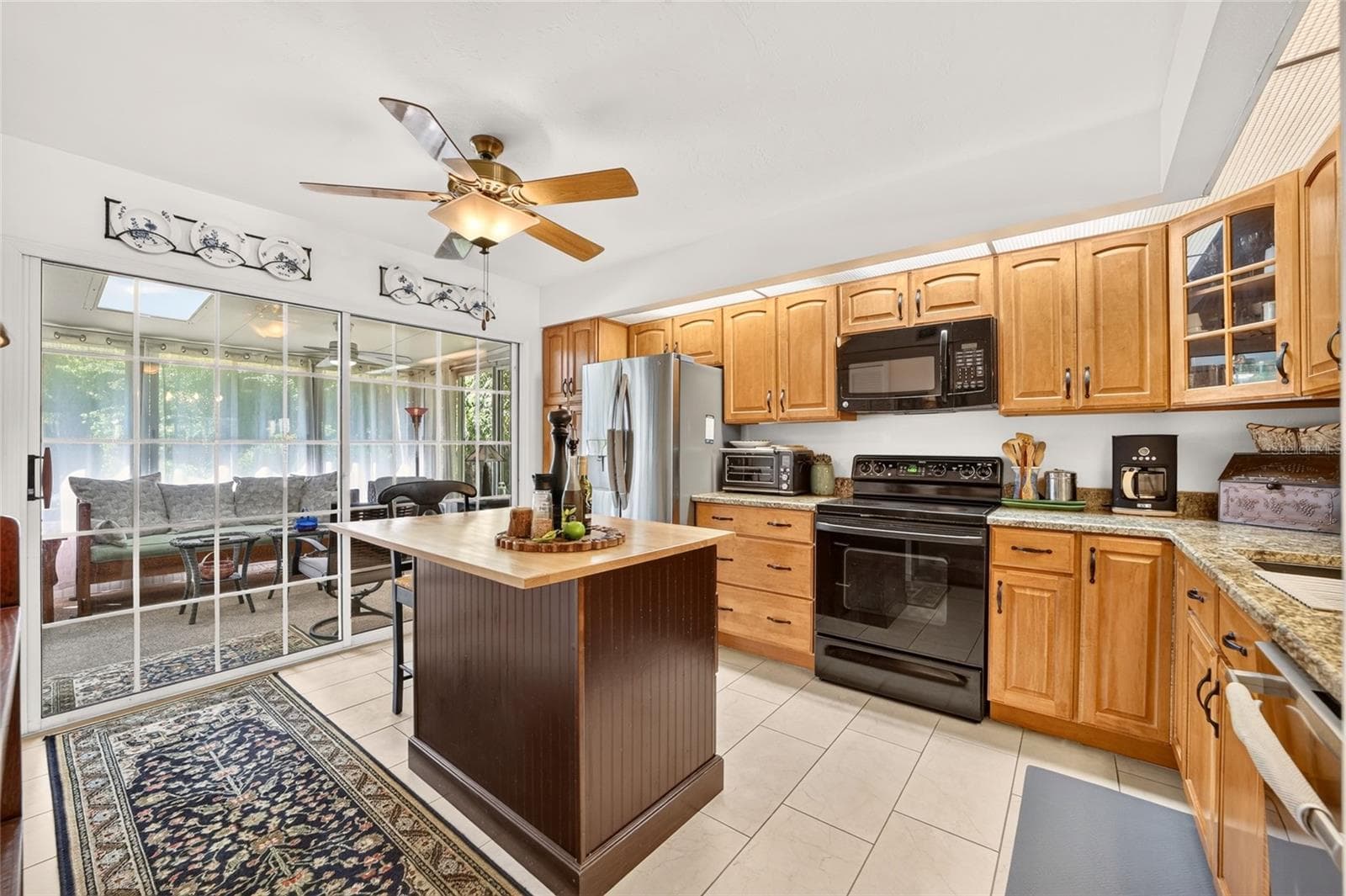 Townhouse at 2331 SE 19TH CIR, OCALA, photo 18 of 60