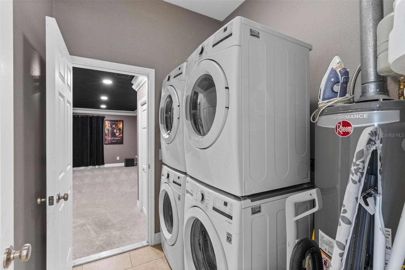 Single Family Residence at 7904 PLUM BLOSSOM CT, KISSIMMEE, photo 12 of 39
