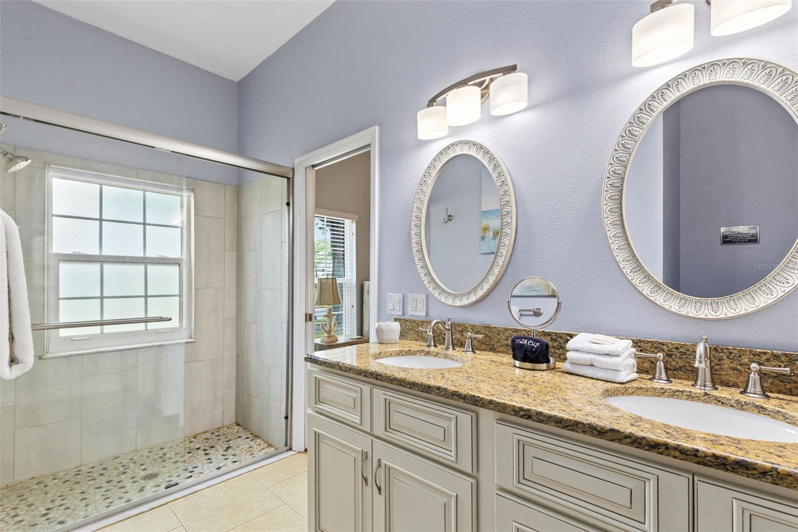 Single Family Residence at 7904 PLUM BLOSSOM CT, KISSIMMEE, photo 17 of 39