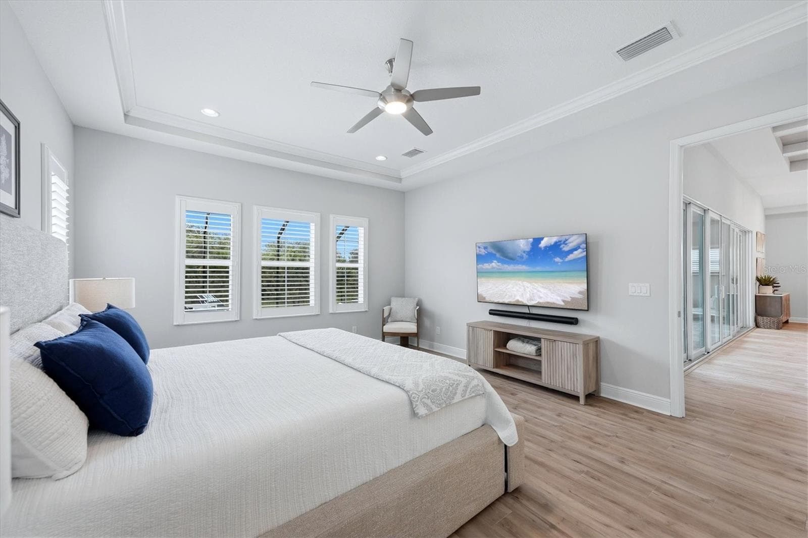 Owner's Suite - 11564 GLEAMING TER, VENICE