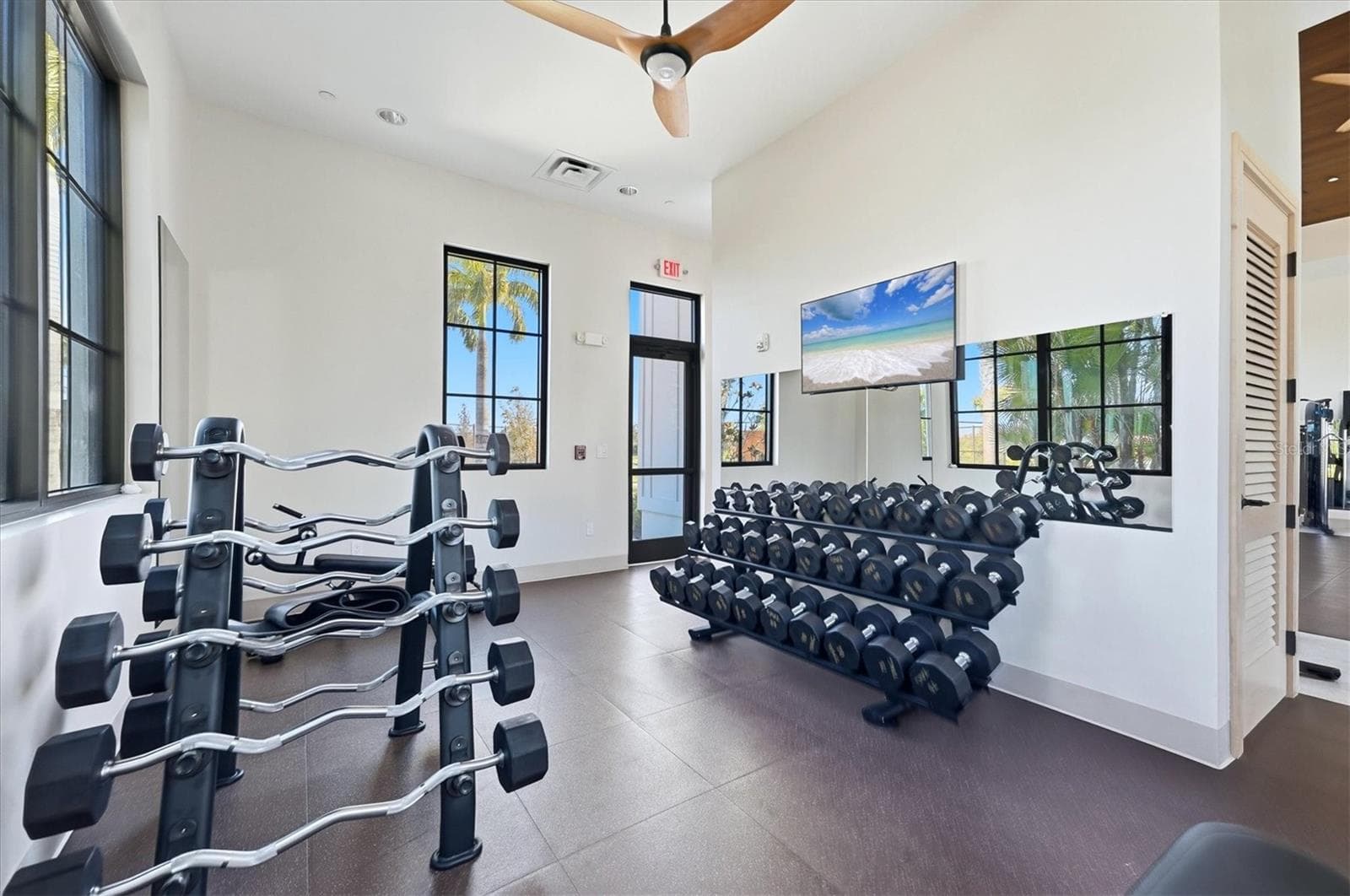 Fitness Center - 11564 GLEAMING TER, VENICE