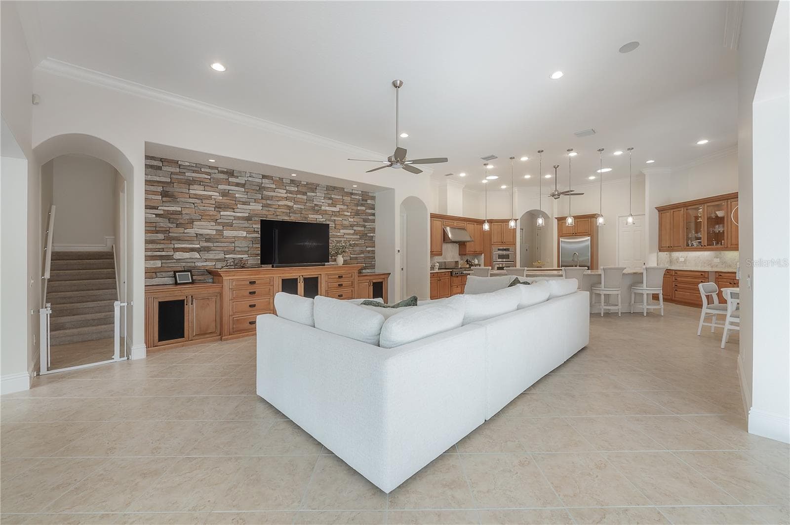 Single Family Residence at 21228 QUIET HAVEN CT, LAND O LAKES, photo 7 of 64