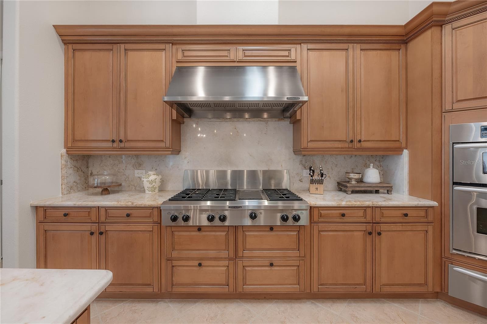Single Family Residence at 21228 QUIET HAVEN CT, LAND O LAKES, photo 11 of 64