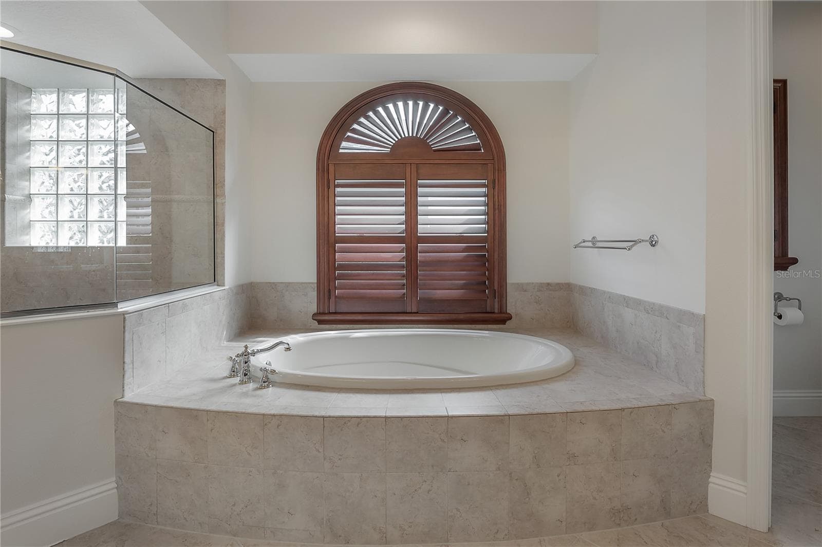 Single Family Residence at 21228 QUIET HAVEN CT, LAND O LAKES, photo 22 of 64