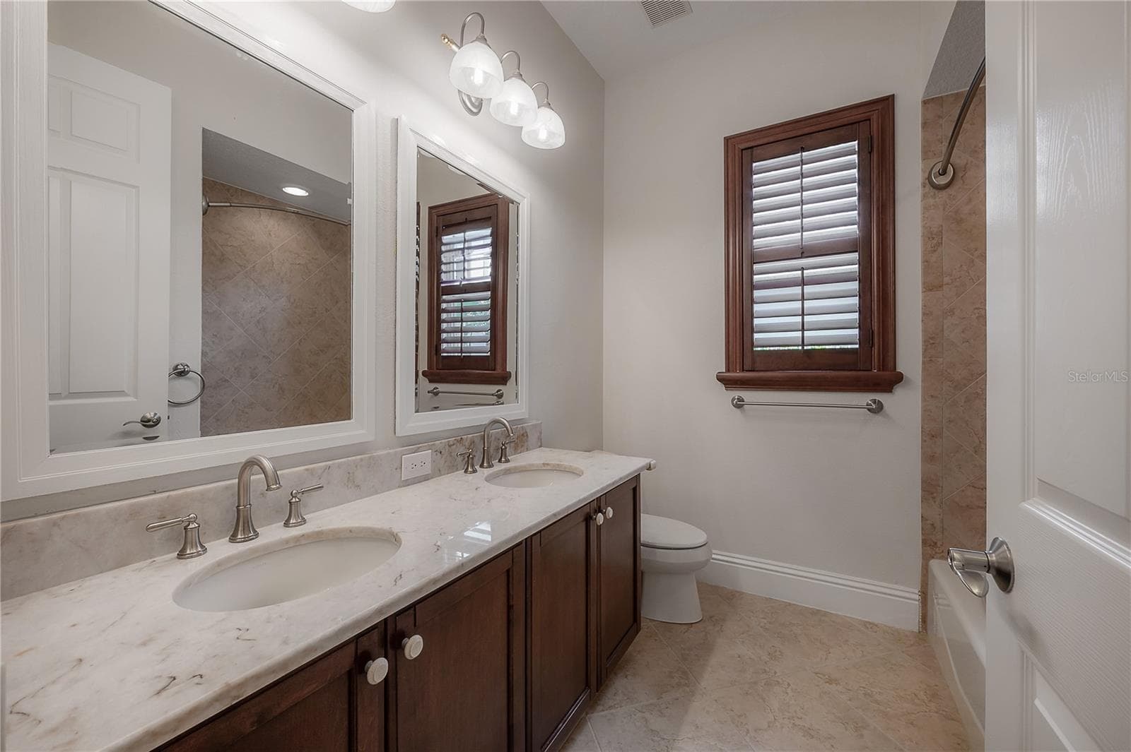 Single Family Residence at 21228 QUIET HAVEN CT, LAND O LAKES, photo 27 of 64