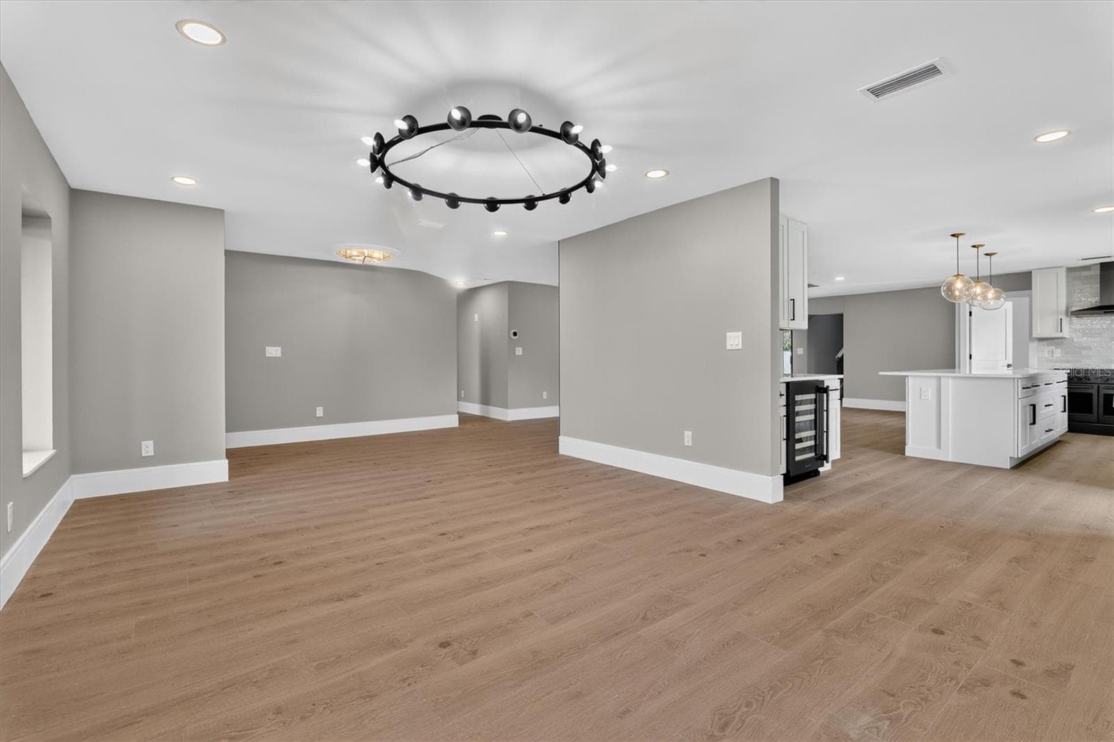 Single Family Residence at 2491 LAUDER DR, MAITLAND, photo 3 of 48