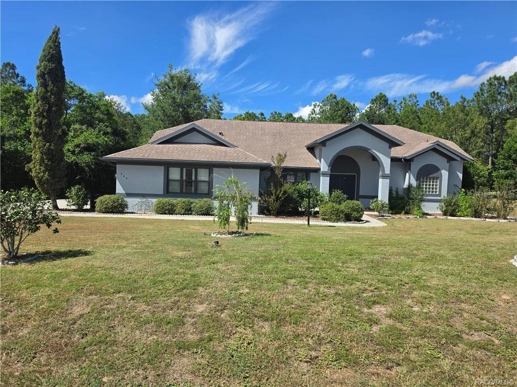 994 E CROWN OF ROSES LOOP