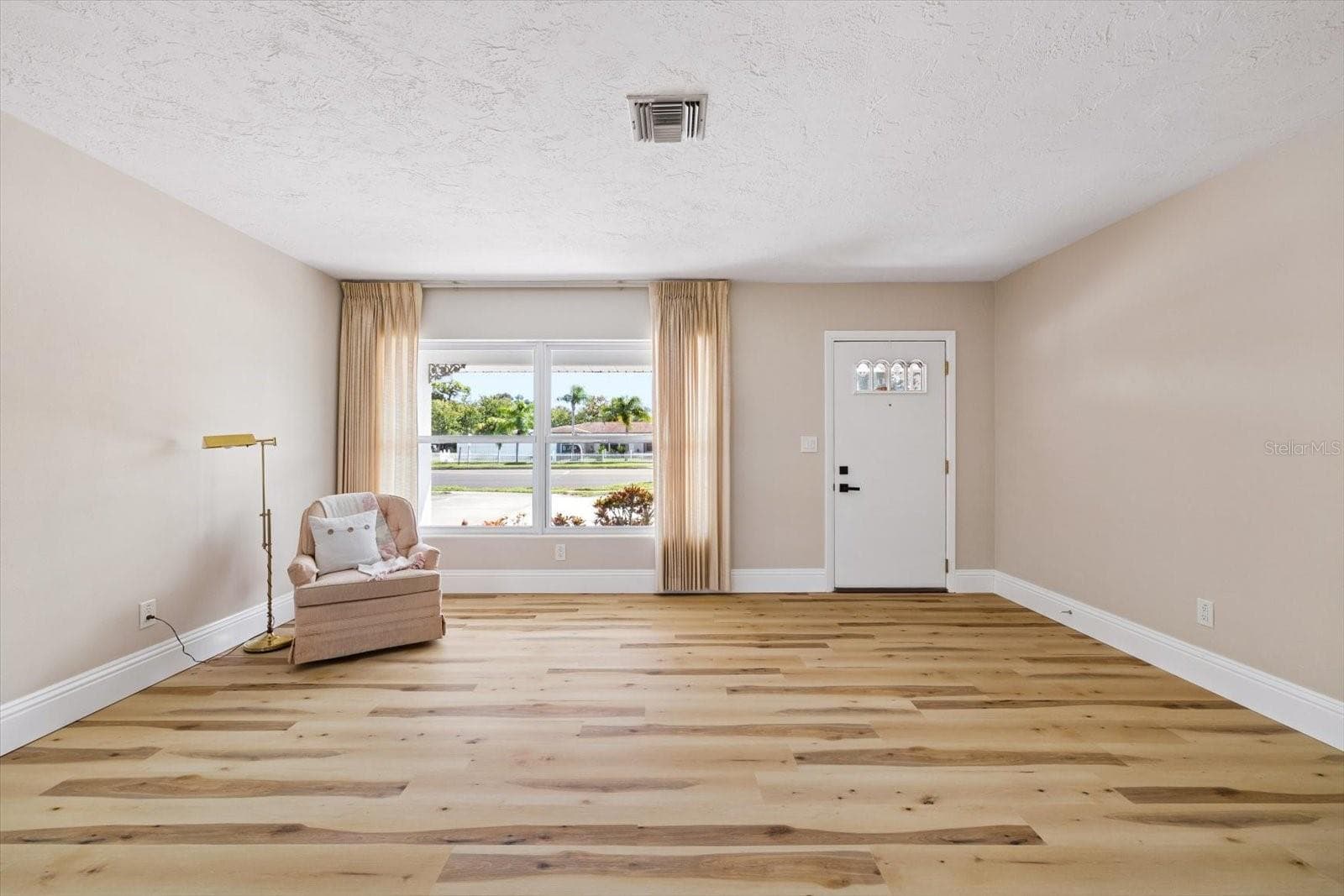 Single Family Residence at 732 KEENE RD, LARGO, photo 9 of 52