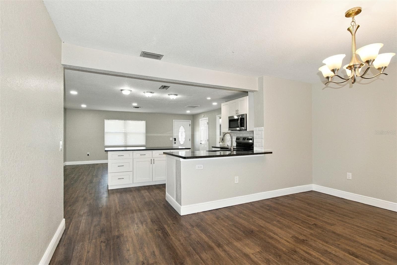 Single Family Residence at 348 HARTWOOD AVE, SPRING HILL, photo 5 of 21