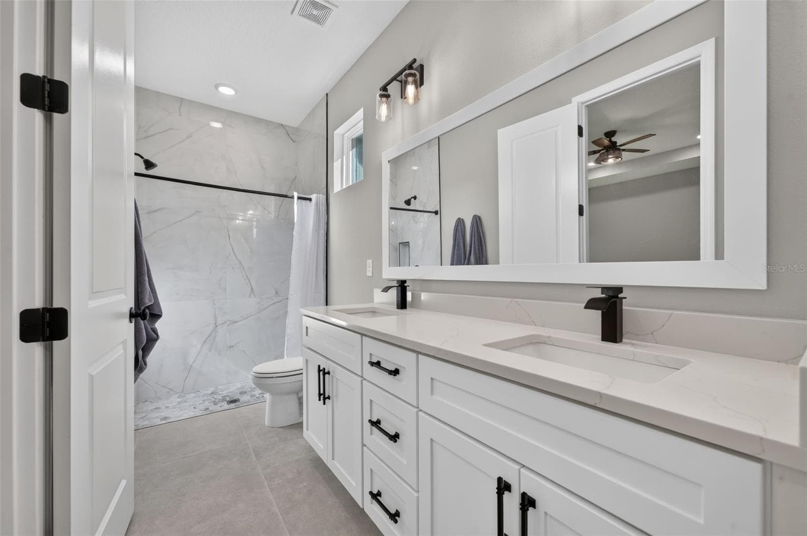 Single Family Residence at 1360 JAYCE CT, GENEVA, photo 12 of 19