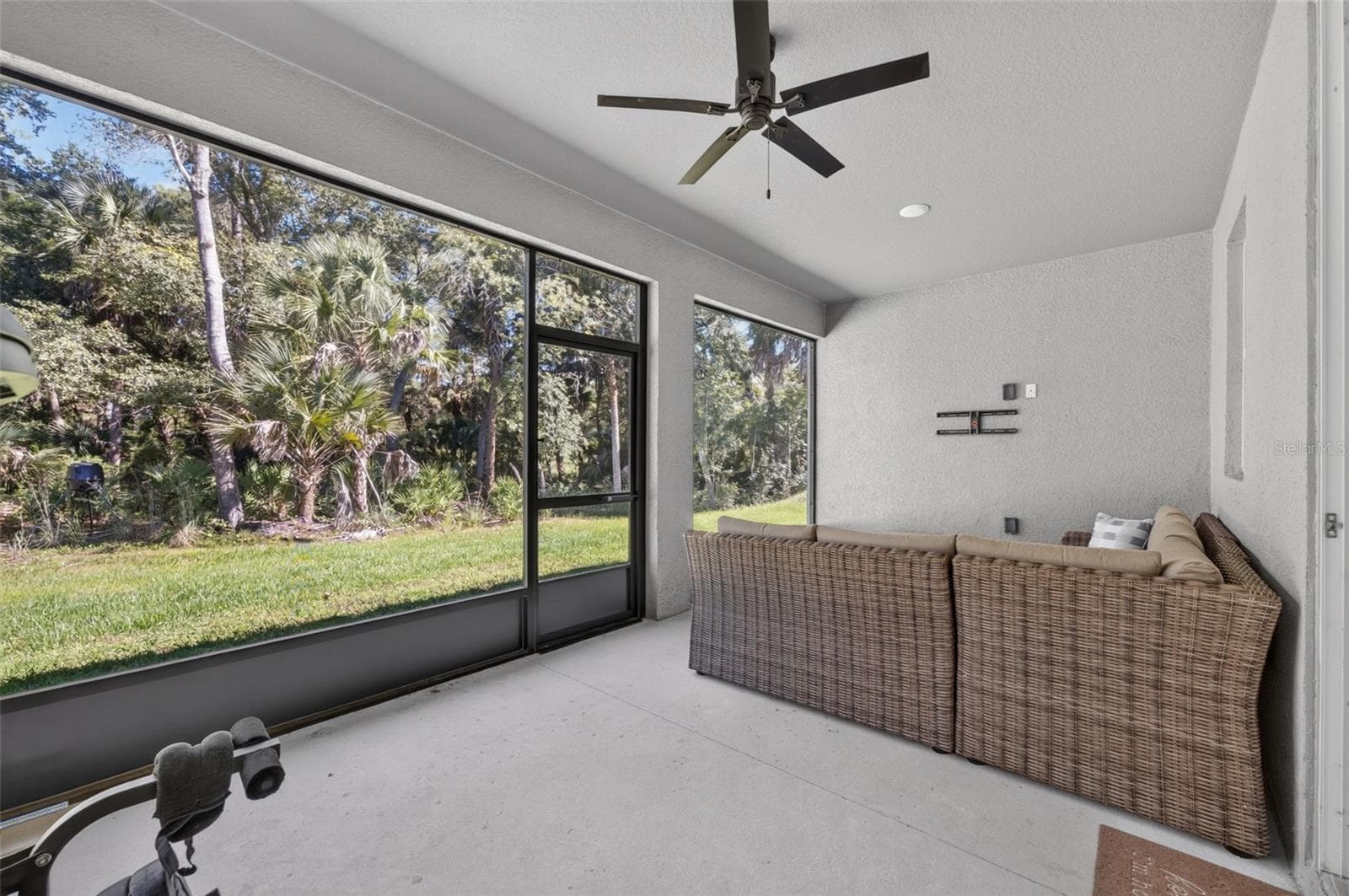 Single Family Residence at 1360 JAYCE CT, GENEVA, photo 17 of 19
