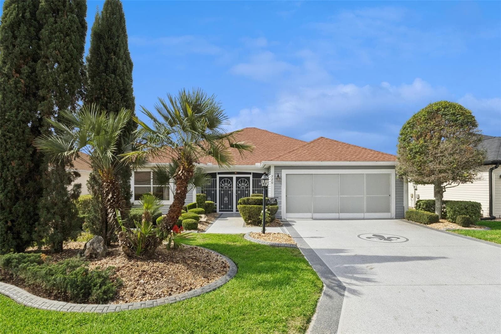 720 SAN MARINO DR