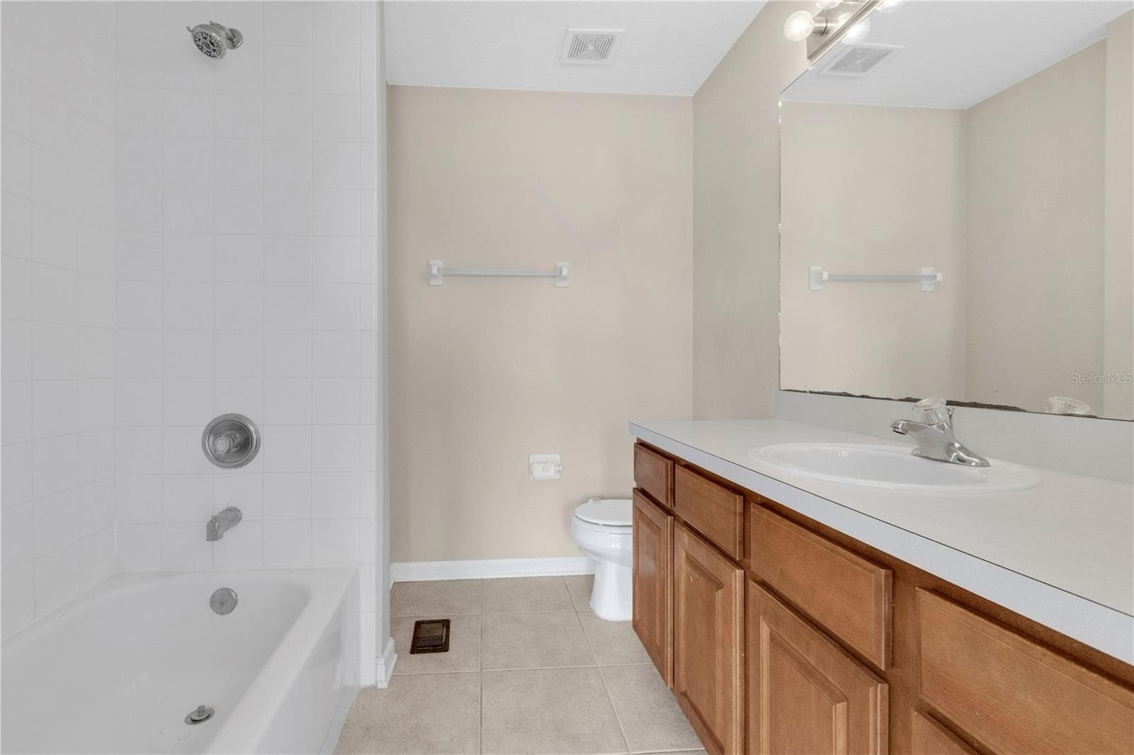 Townhouse at 10173 BESSEMER POND CT, RIVERVIEW, photo 10 of 27